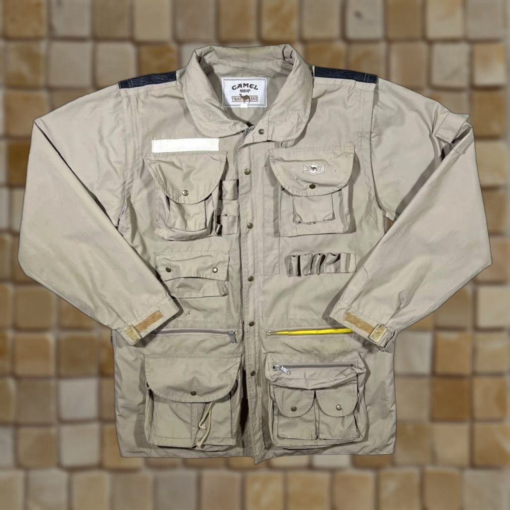 Camel VINTAGE Camel Travel Line Safari Utility Heavy Cotton Field Jacket Beige L Adults Large Military Jacket Pocket Zip Packaway Hood Men Mens Size US L / EU 52-54 / 3 - 1 Thumbnail