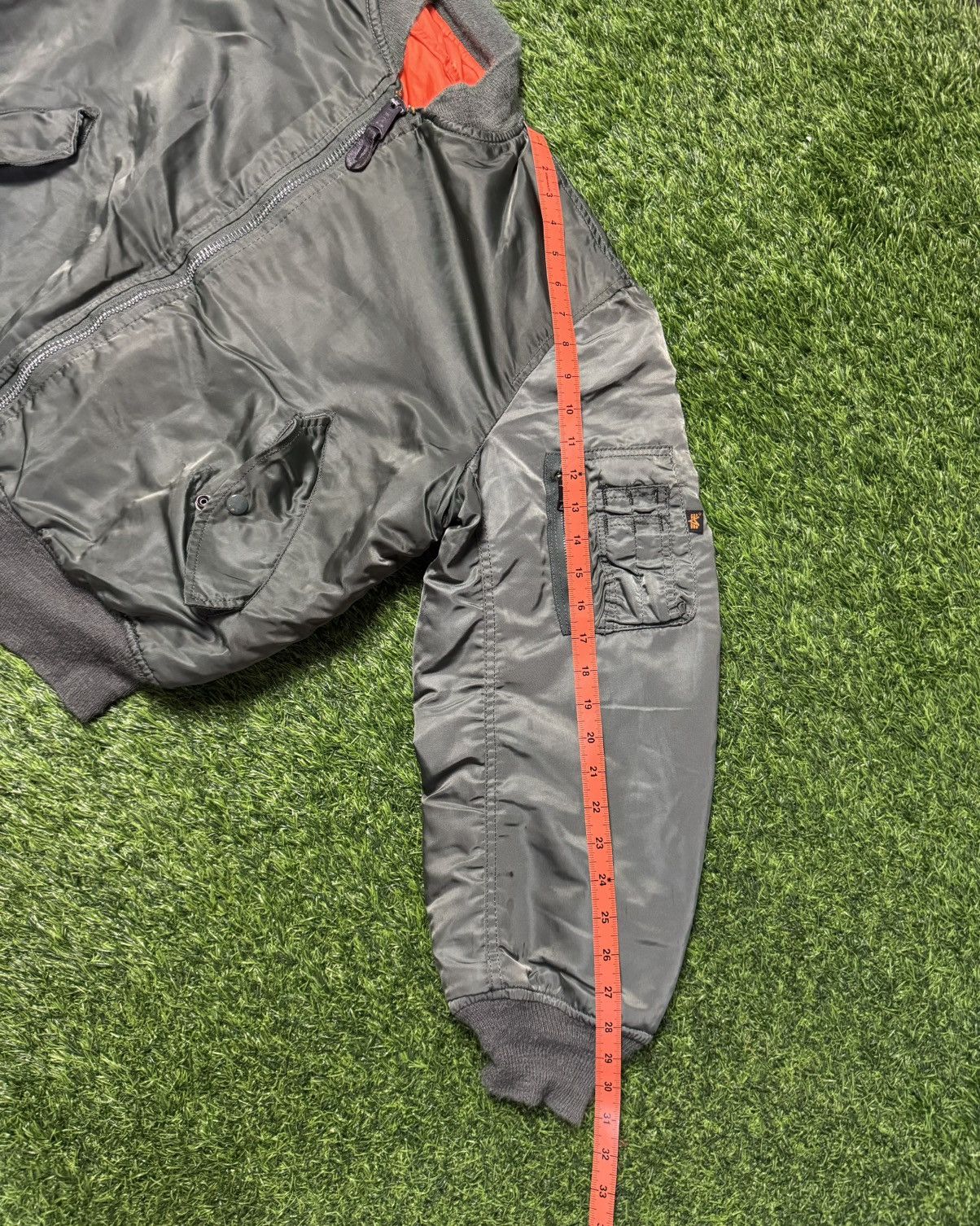 Alpha Industries × Vintage vintage alpha industries bomber jacket- leather patch Size US L / EU 52-54 / 3 - 12 Thumbnail