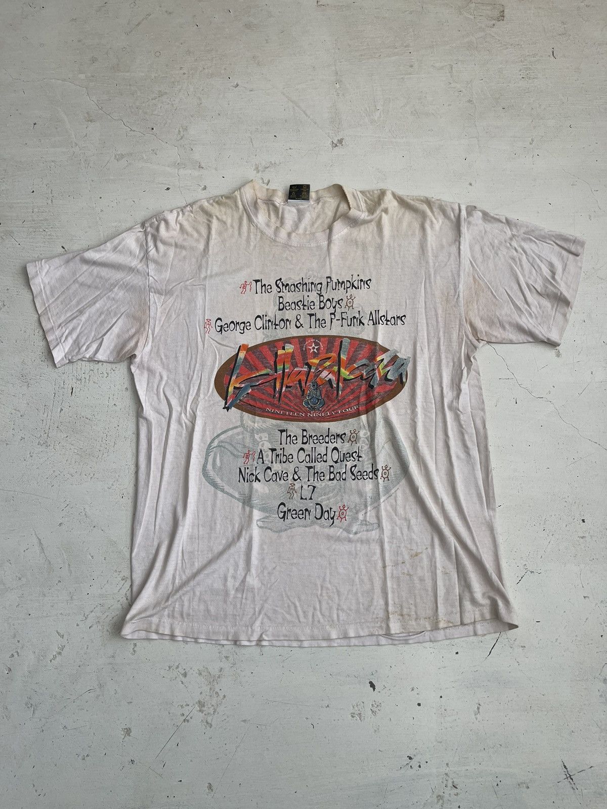 image of Vintage 90's Lalapalooza Tee in White, Men's (Size XL)