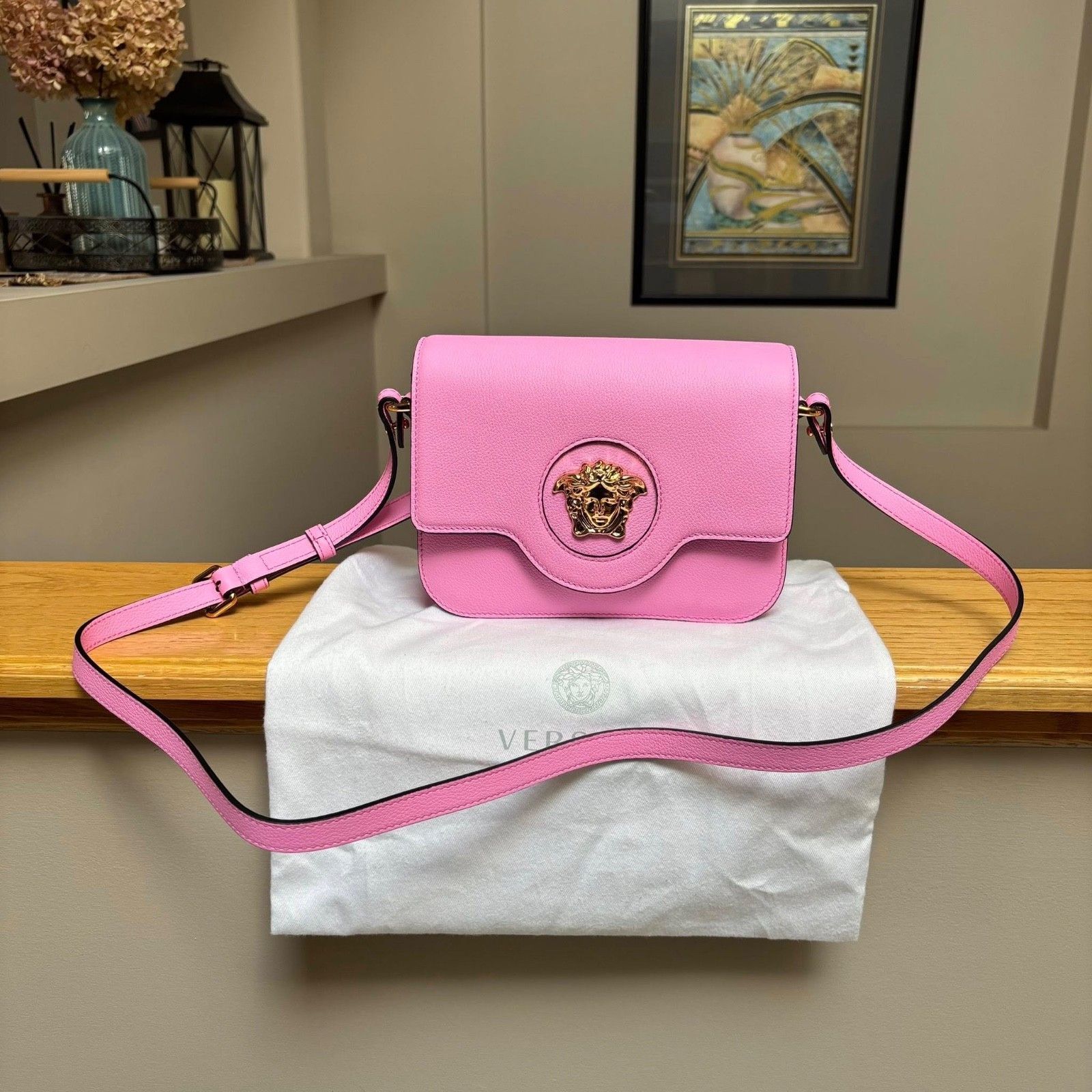 Versace Versace Candy Pink Leather Medusa Logo Side Bag Size ONE SIZE - 1 Thumbnail