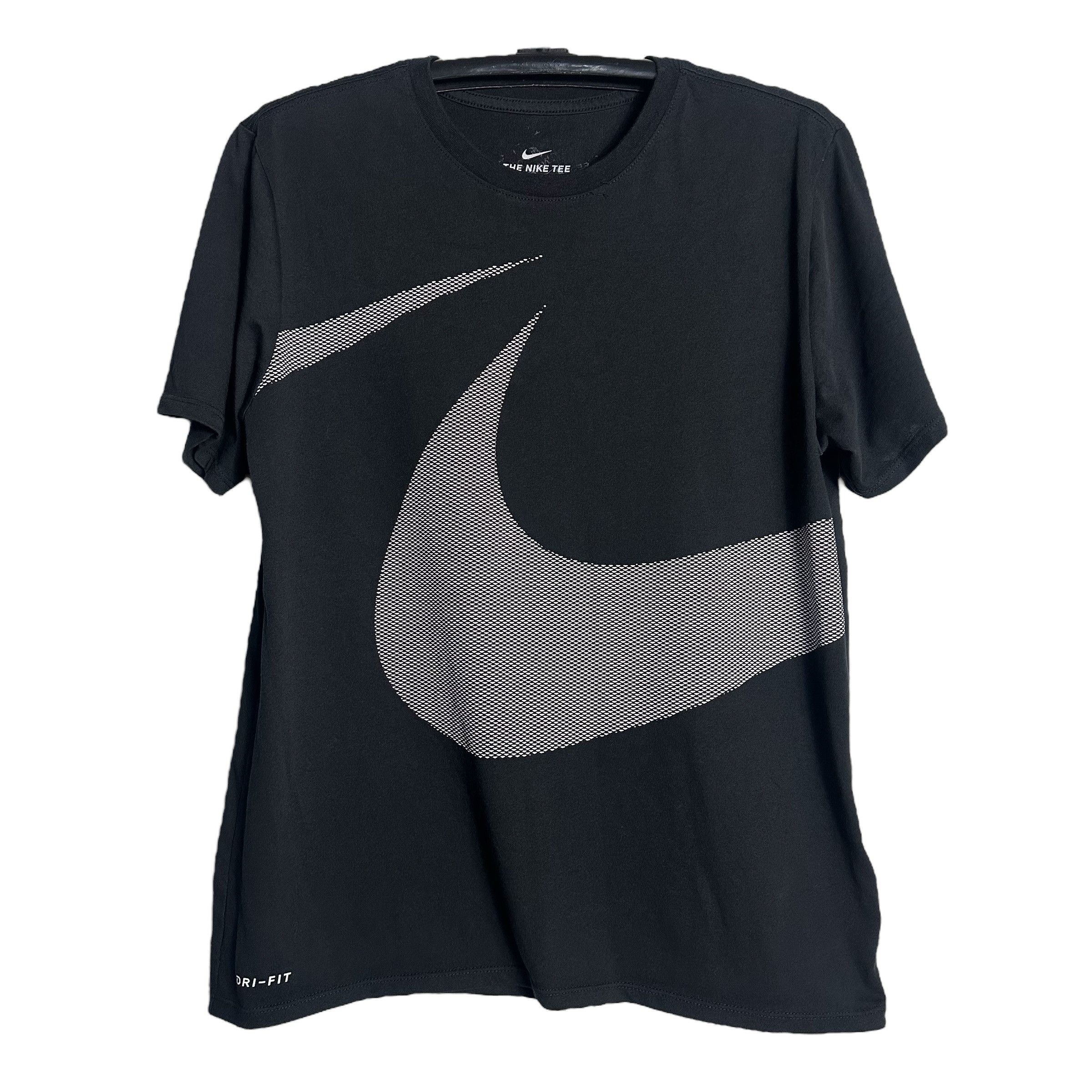 Nike 🔥RARE🔥Nike Swoosh Dri-Fit Spell Out T-shirt Size US XL / EU 56 / 4 - 1 Thumbnail
