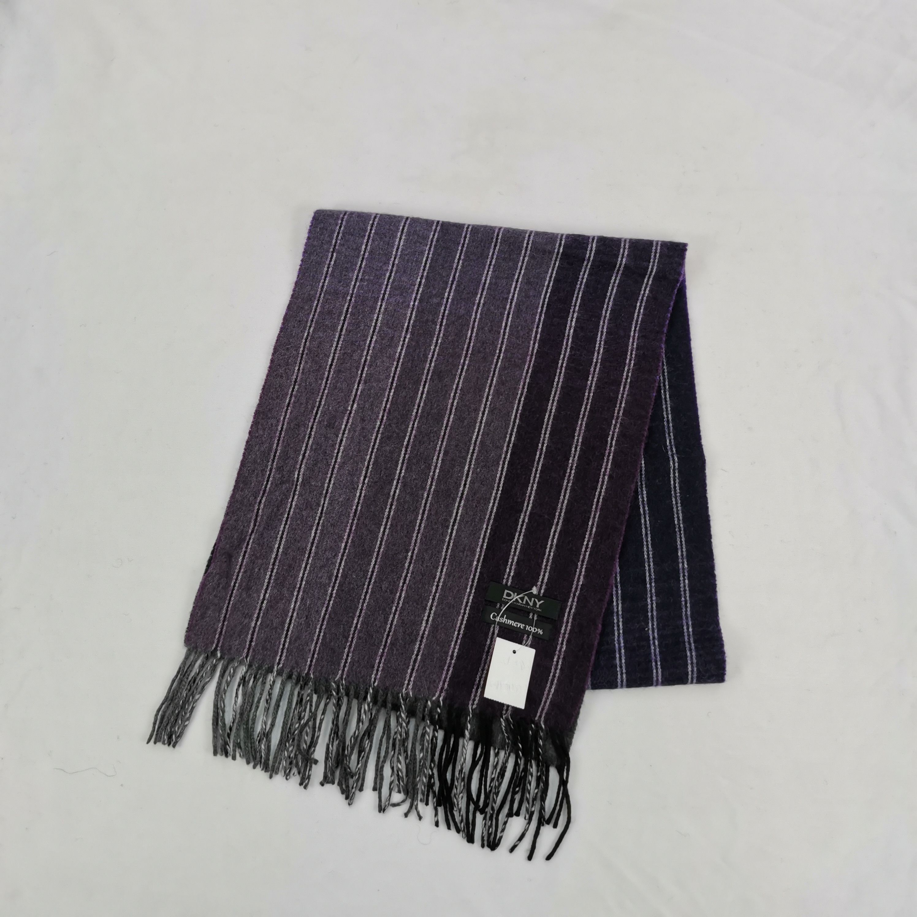 DKNY Vintage DKNY Scarf Muffler Wool Cashmere Scarves Size ONE SIZE - 3 Thumbnail