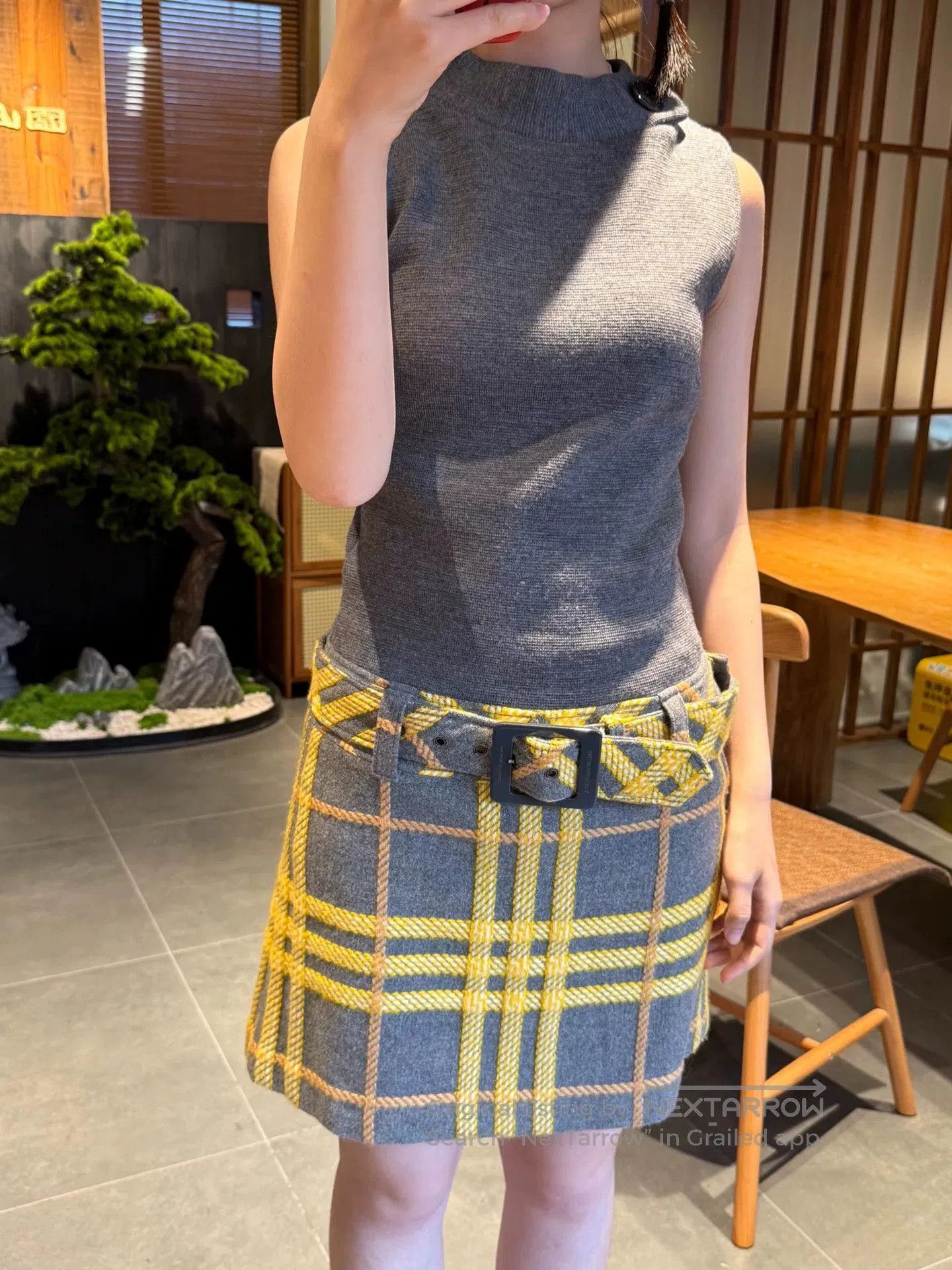 Burberry Burberry Sleeveless Wool Knit Dress. Size US S / EU 44-46 / 1 - 5 Thumbnail