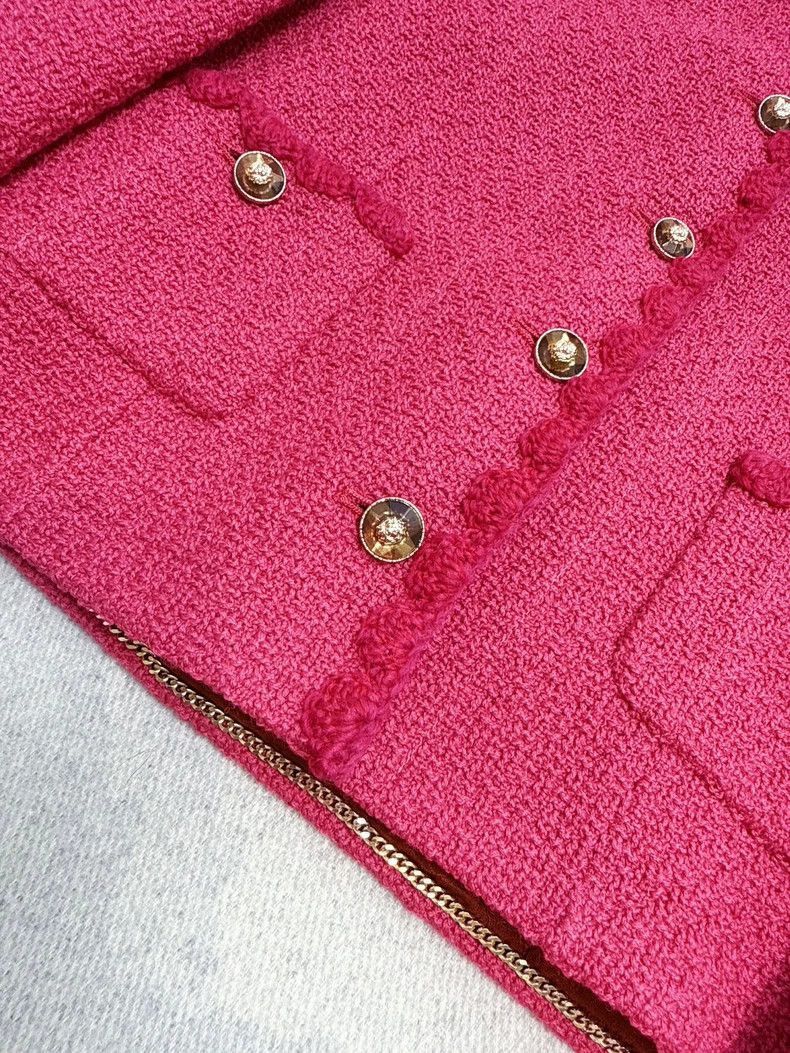 Chanel Chanel Pink Tweed Jacket with Crystal Buttons Size M / US 6-8 / IT 42-44 - 2 Thumbnail