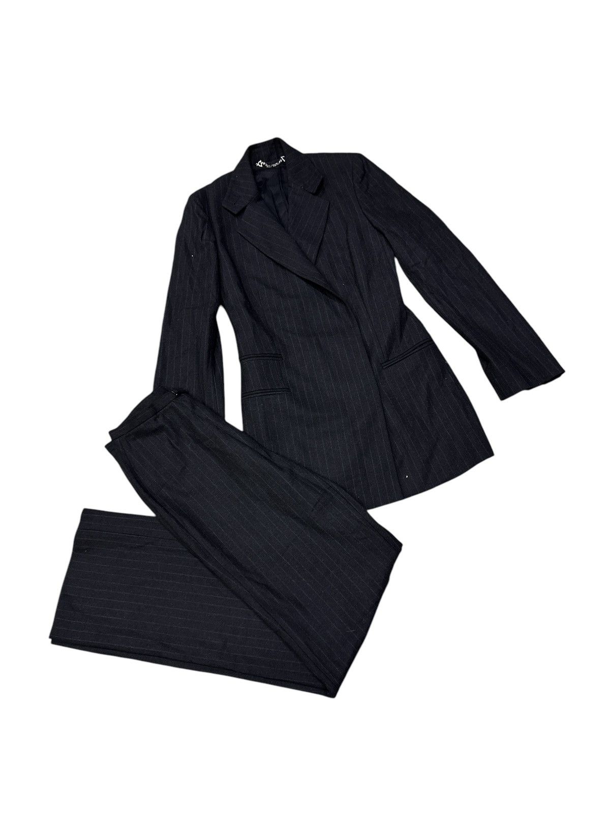 Gucci GUCCI PINSTRIPE POINT BLAZER Size XS / US 0-2 / IT 36-38 - 1 Thumbnail