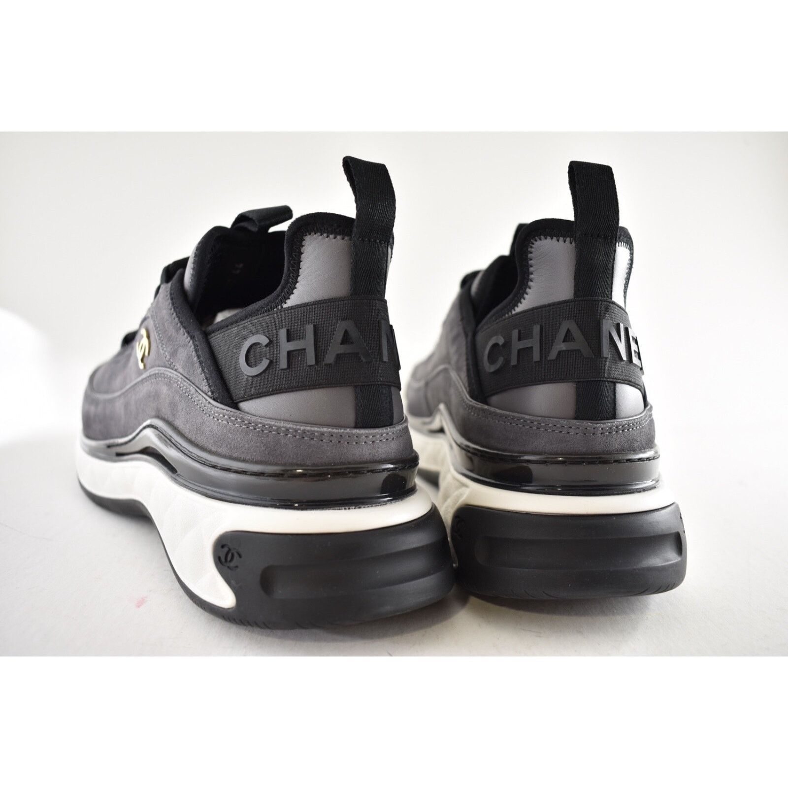 Chanel Chanel 23K Mens Grey Black White CC Logo Lace Up Low Top Size US 11 / EU 44 - 11 Thumbnail