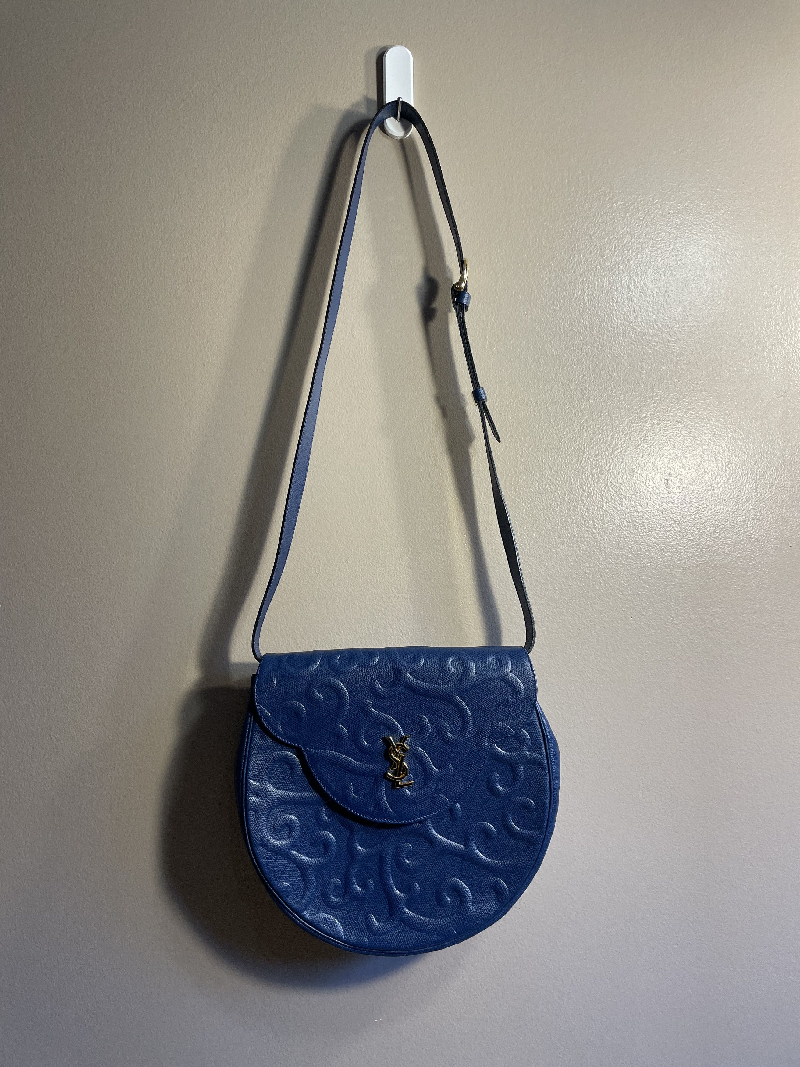 YVES Saint Laurent YSL Arabesque Navy Shoulder Bag in Blue, Women's