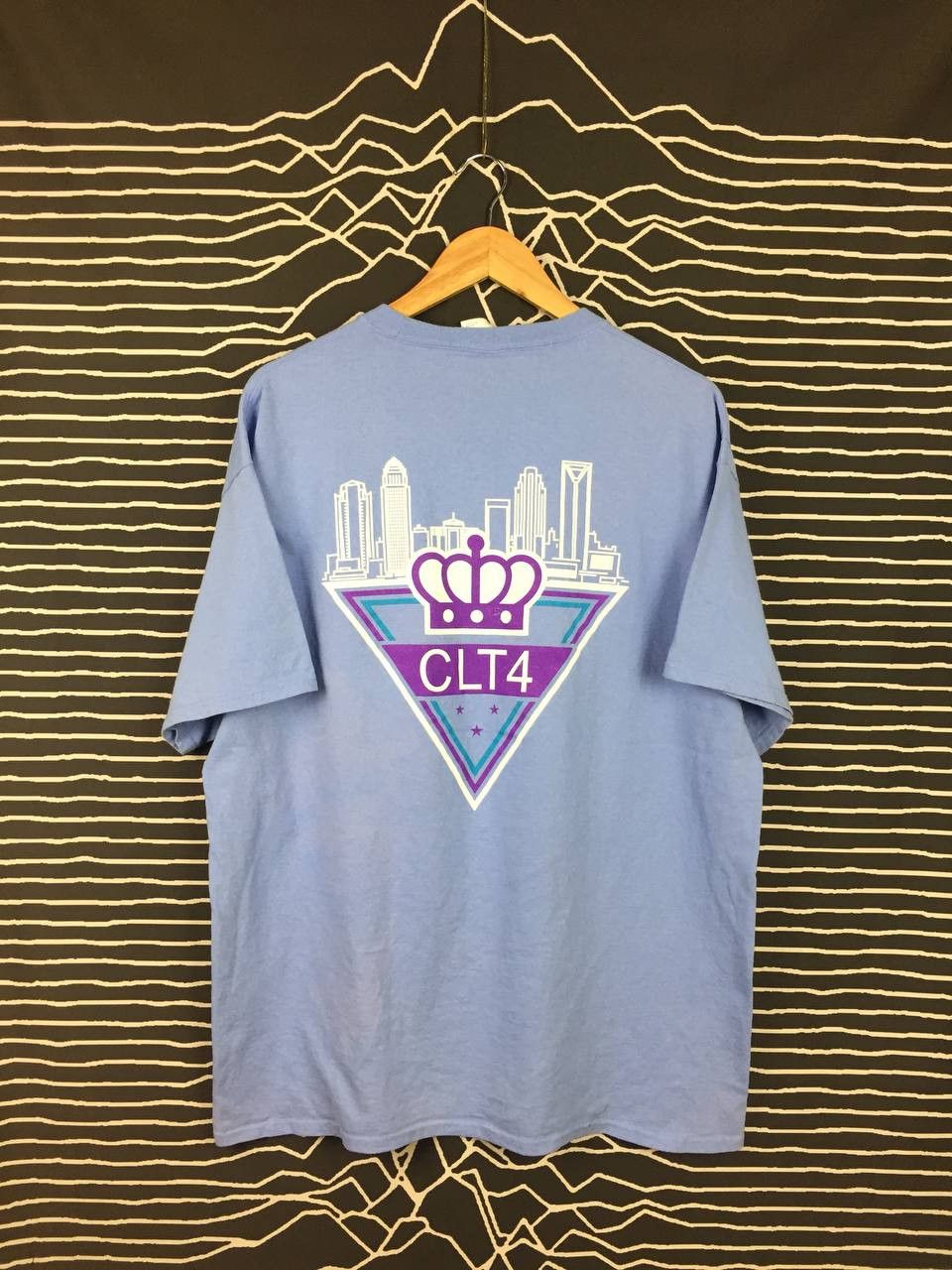 Vintage Amazon CLT4 Charlotte North Carolina Warehouse Tee Size US XL / EU 56 / 4 - 1 Thumbnail