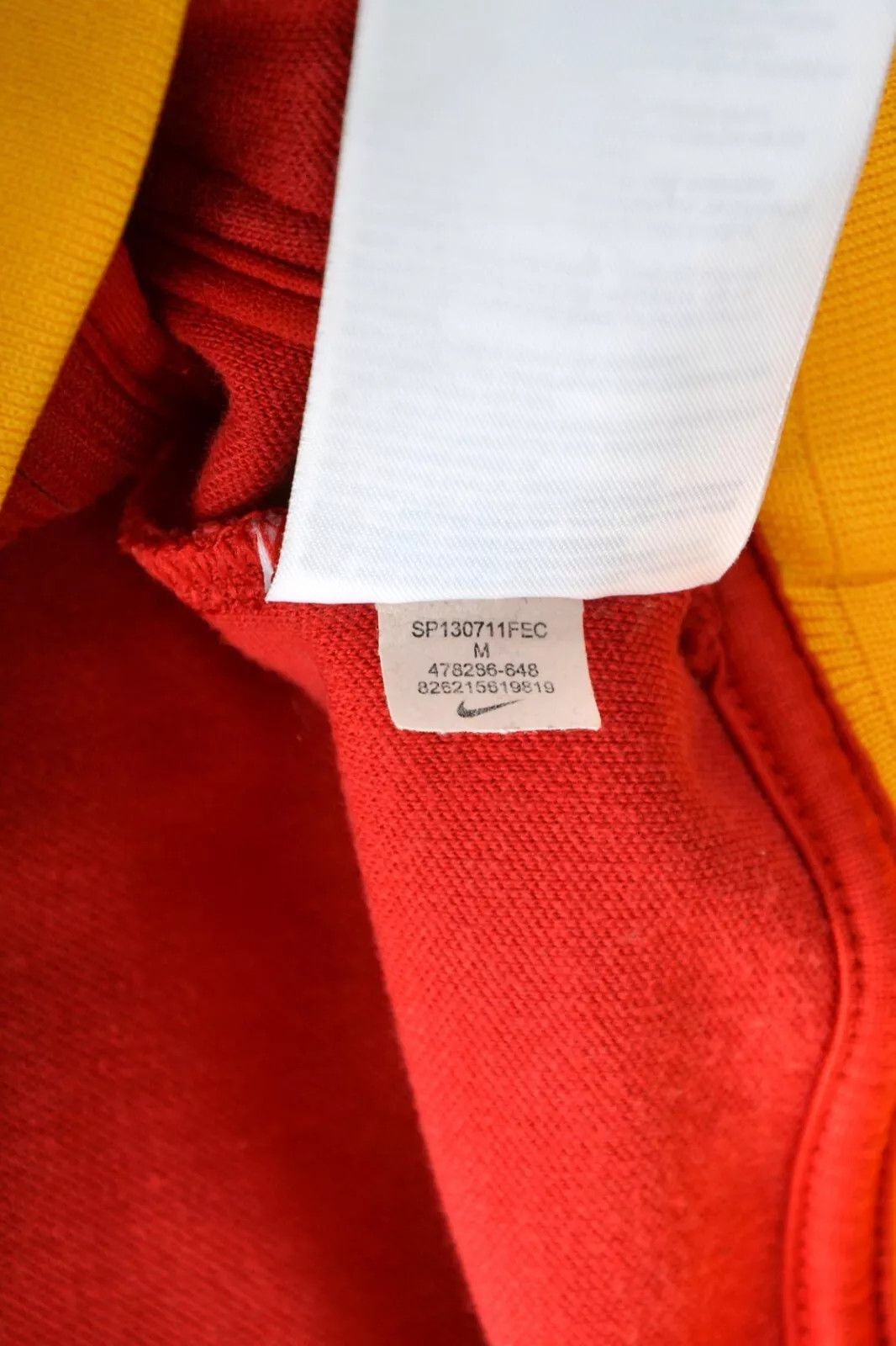 Nike GALATASARAY 2013/2014 FOOTBALL JACKET JERSEY NIKE SIZE M Size US M / EU 48-50 / 2 - 8 Thumbnail