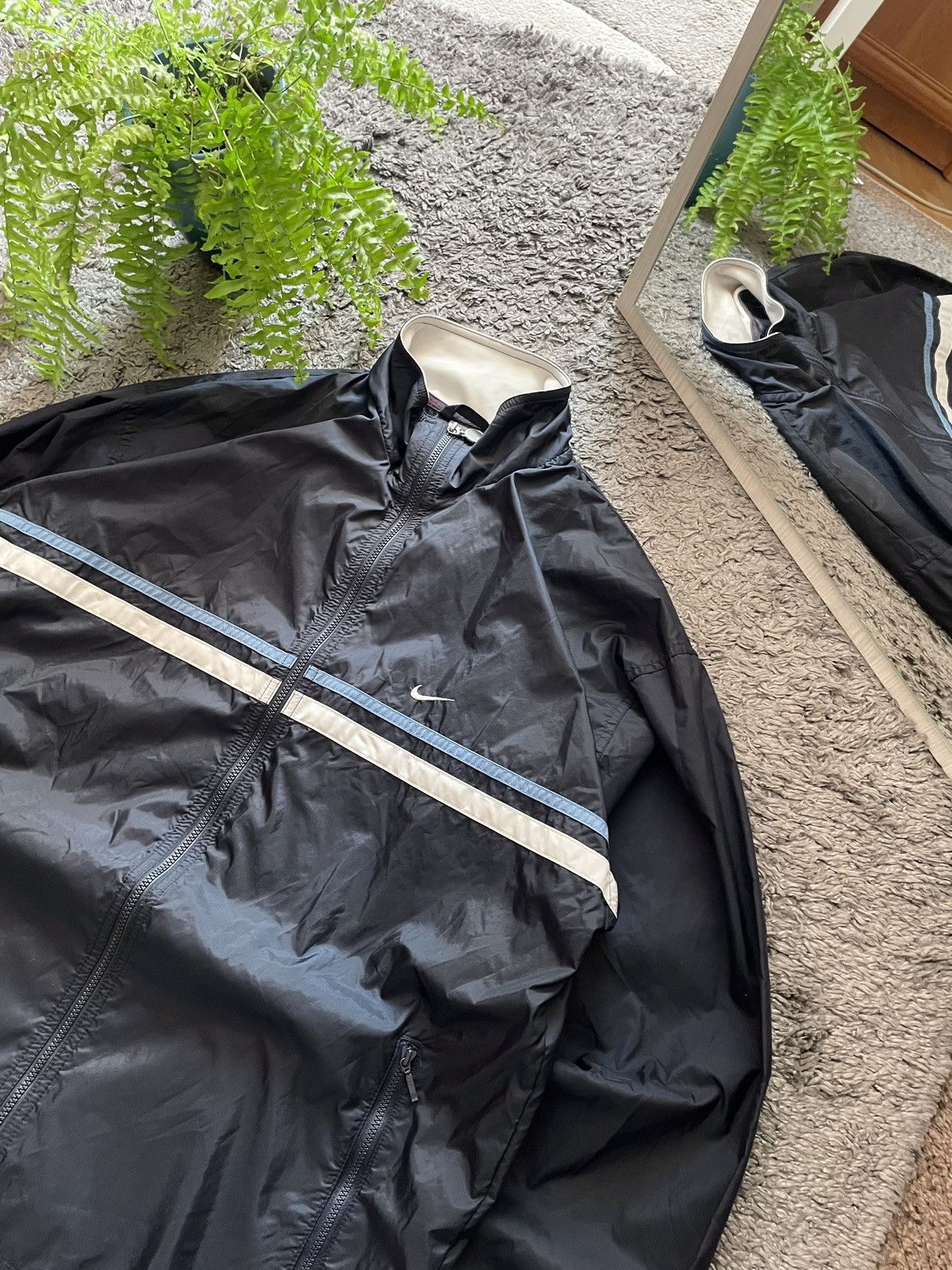 Nike × Vintage 00s Nike Vintage Light Jacket Streetwear Logo Swoosh Size US M / EU 48-50 / 2 - 4 Thumbnail