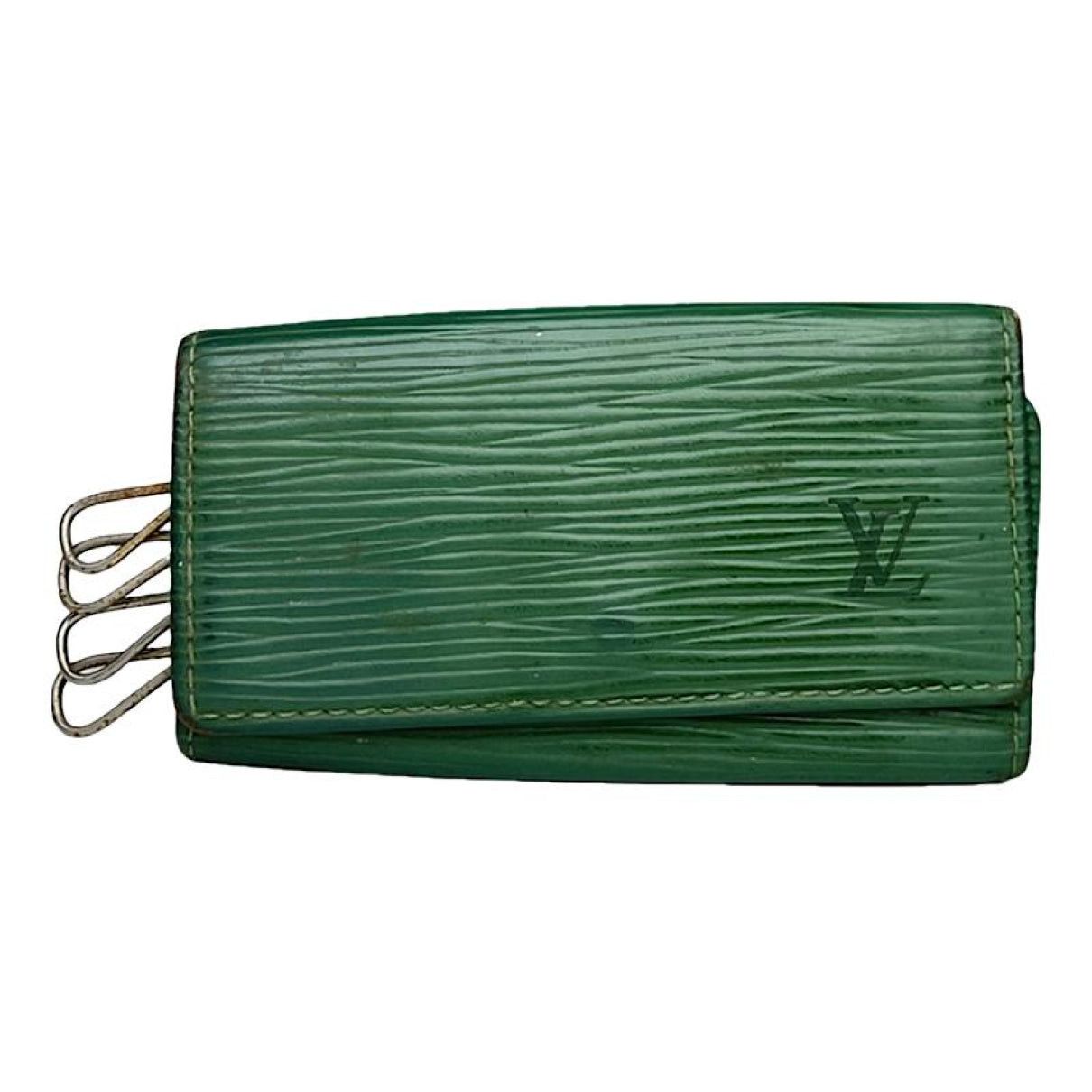 Louis Vuitton Lockme Green Leather Purse Size ONE SIZE - 1 Thumbnail