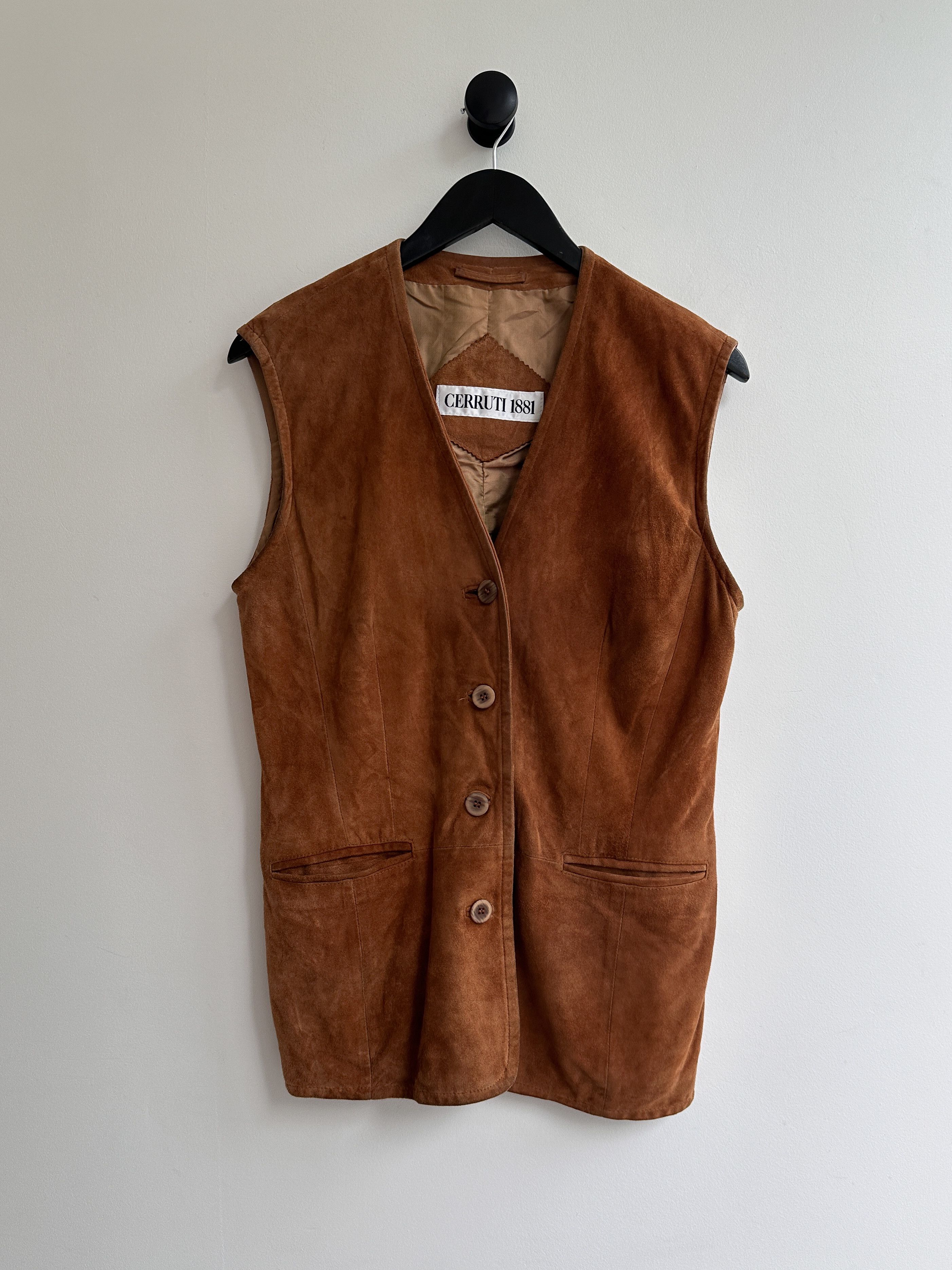 Cerruti 1881 Vintage Cerruti 1881 Suede Vest Gilet Sleeveless Jacket Size XS / US 0-2 / IT 36-38 - 1 Thumbnail