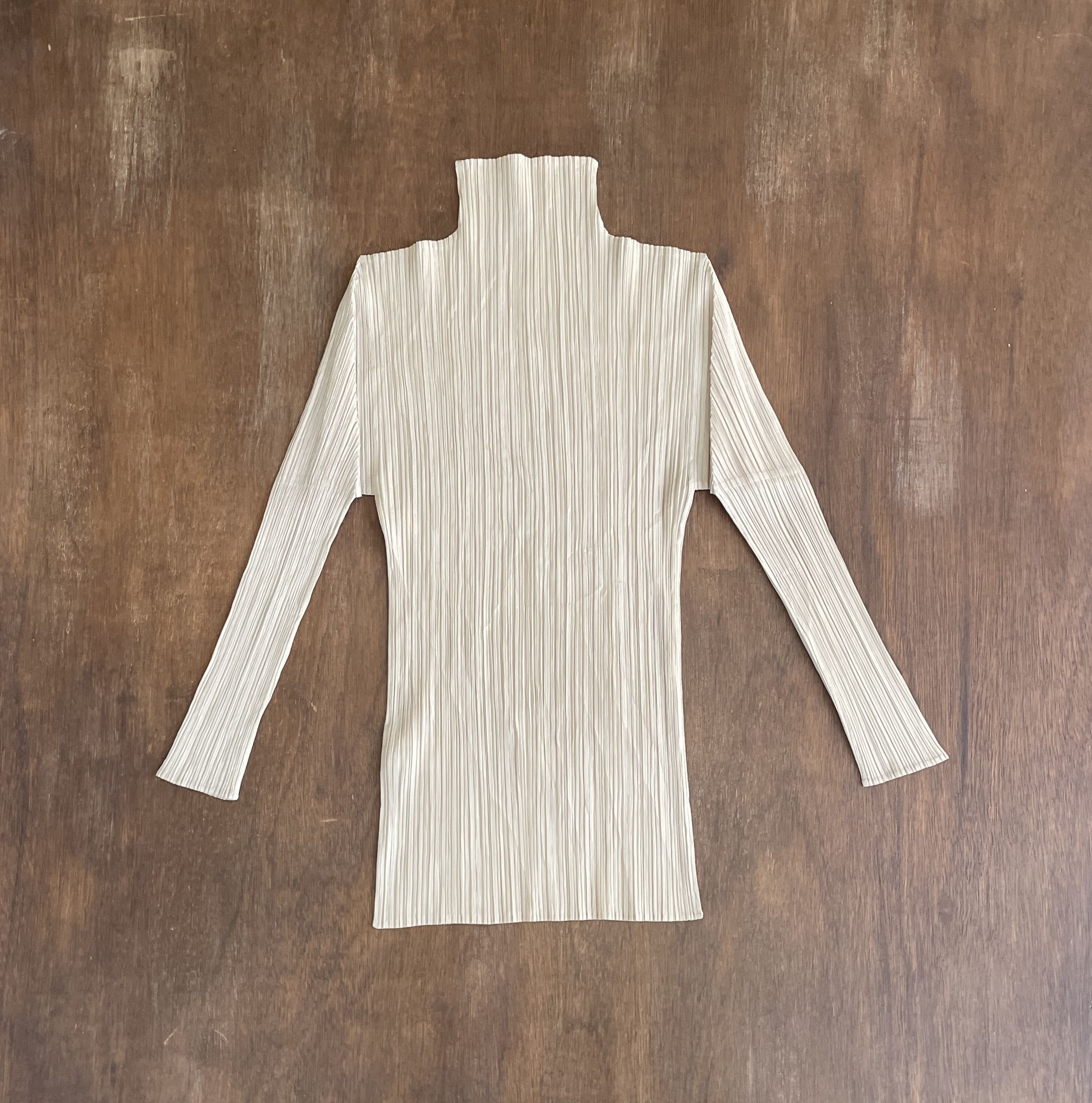 Pleats Please Issey Miyake PLEATS PLEASE ISSEY MIYAKE Vintage tag Turtleneck Top Size S / US 4 / IT 40 - 7 Thumbnail