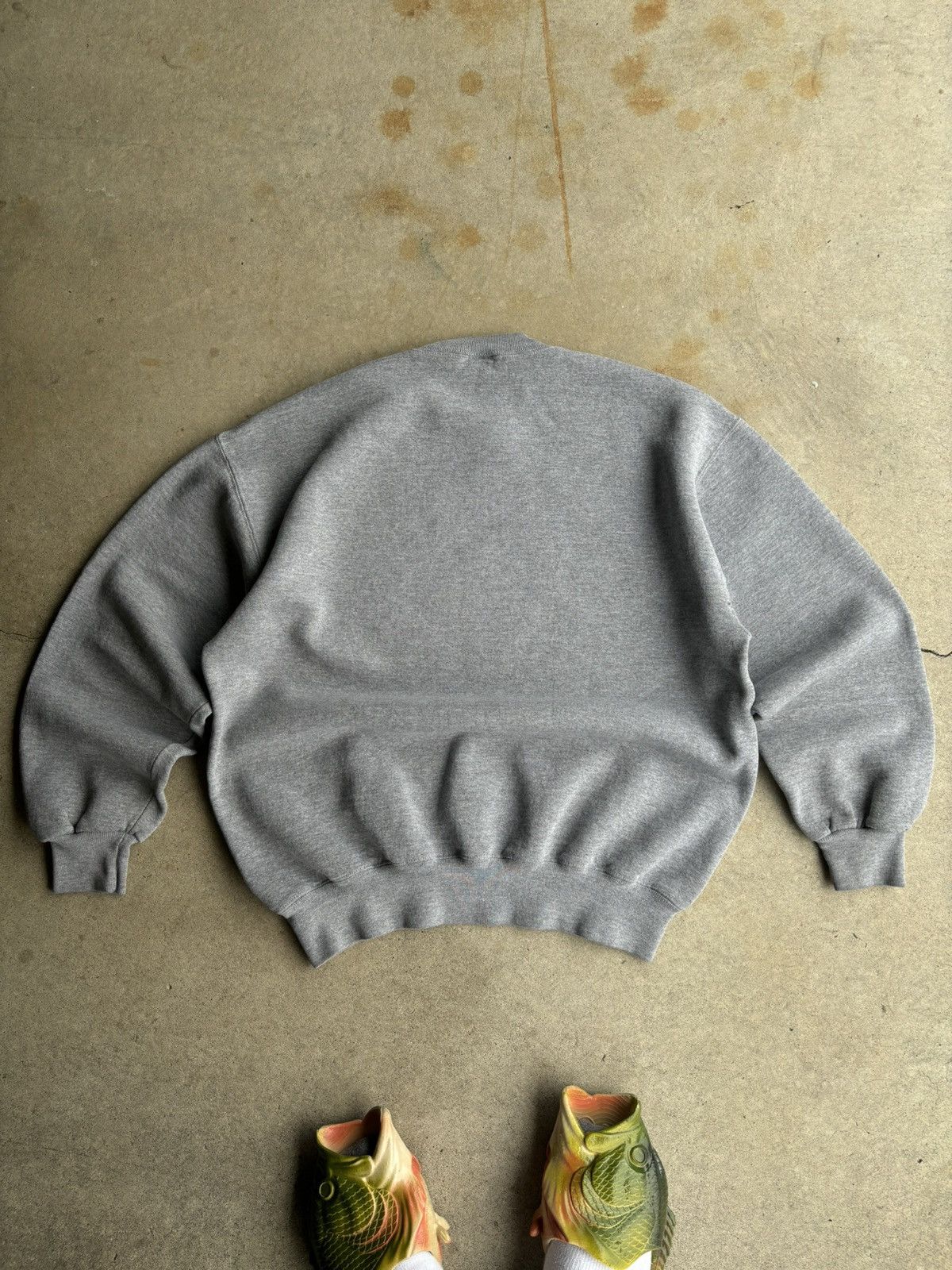 Russell Athletic × Vintage Crazy 90s Russell Athletic Heather Grey Boxy Fit Sweater Size US XL / EU 56 / 4 - 2 Thumbnail