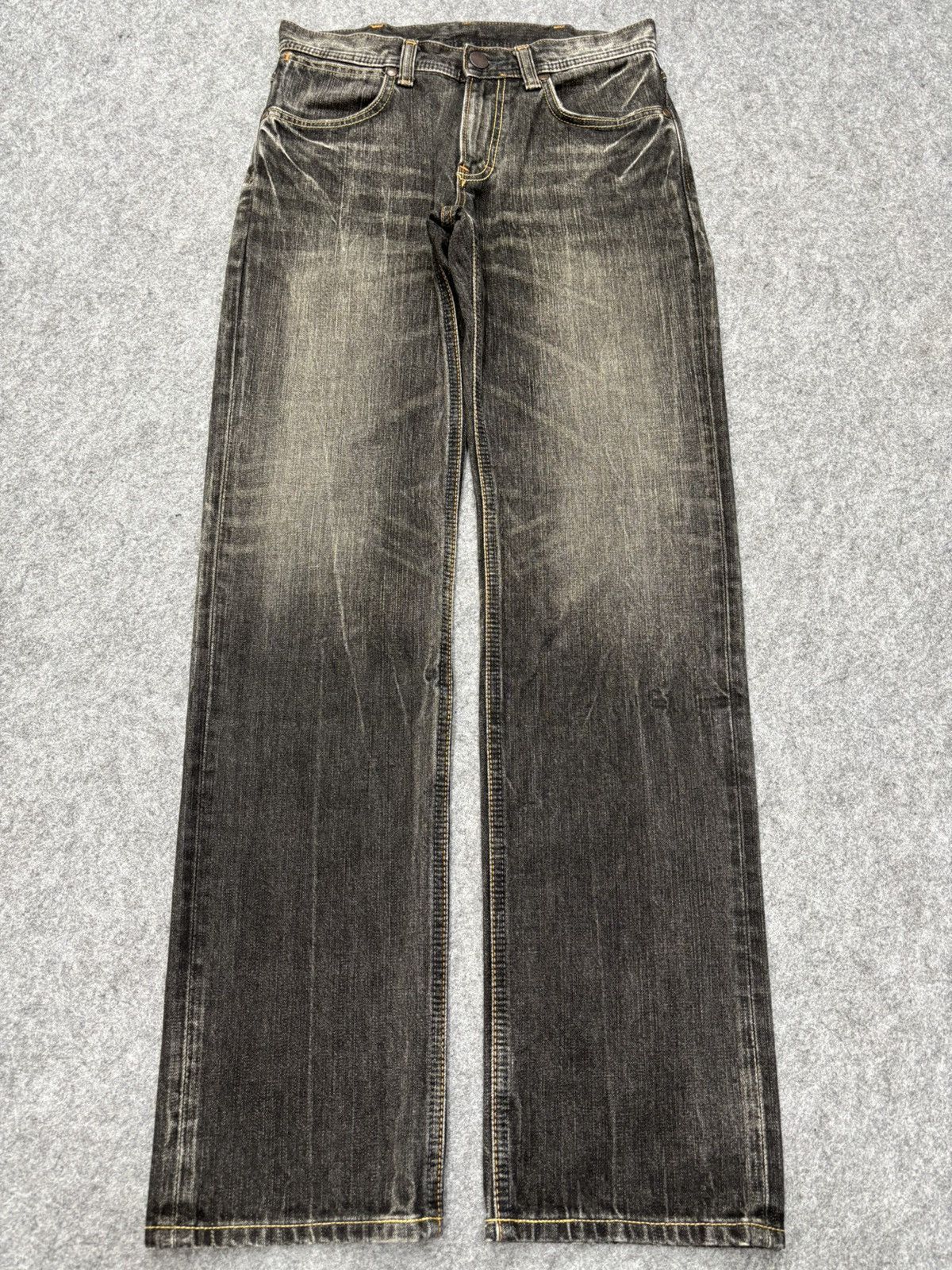Wrangler 💥90s Style💥Wrangler Black Mudwash Sick Fades Denim F660 Size US 30 / EU 46 - 18 Thumbnail