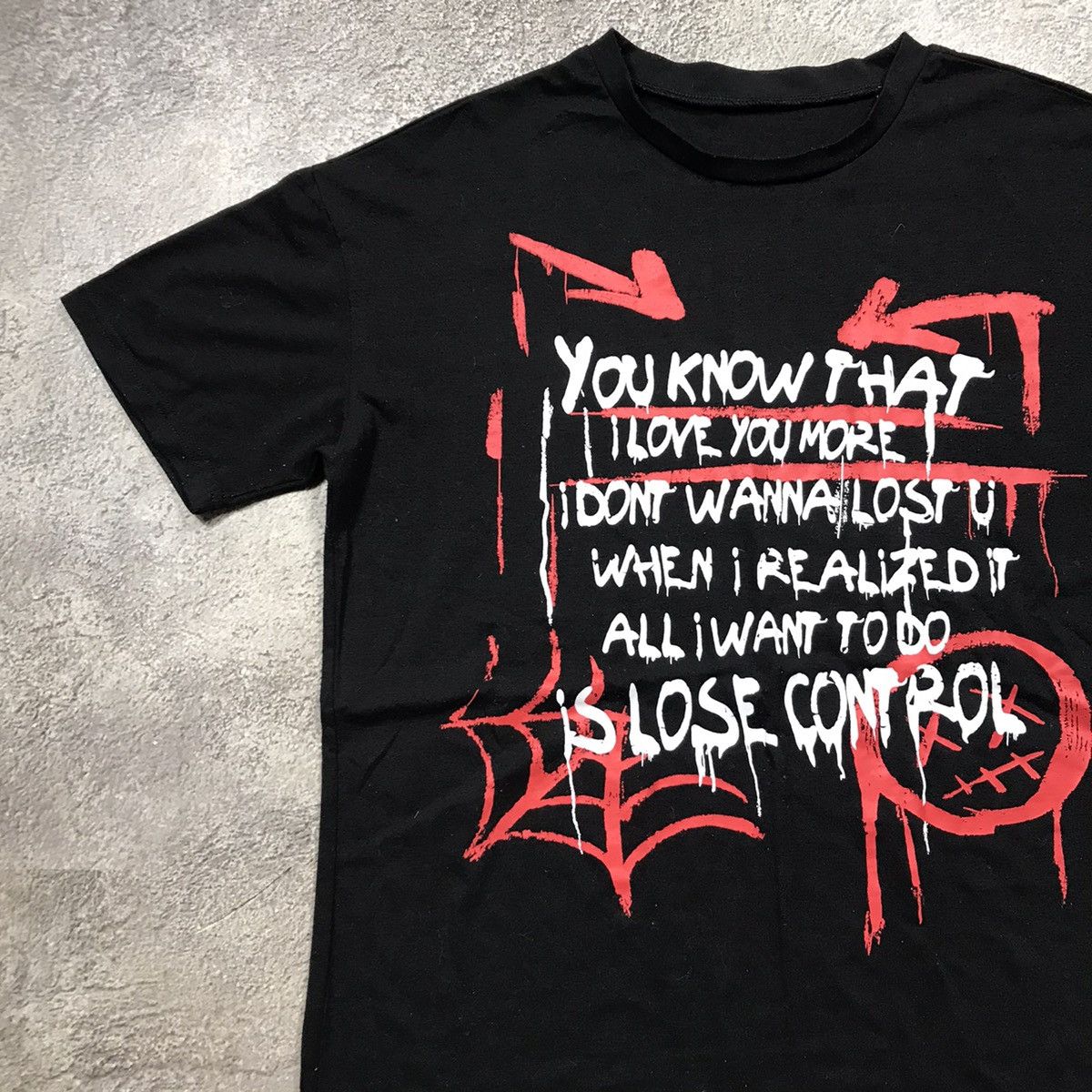 Vintage Vintage Y2K Graphic Tee Spider Web Slogan Grunge Streetwear Size US L / EU 52-54 / 3 - 2 Thumbnail