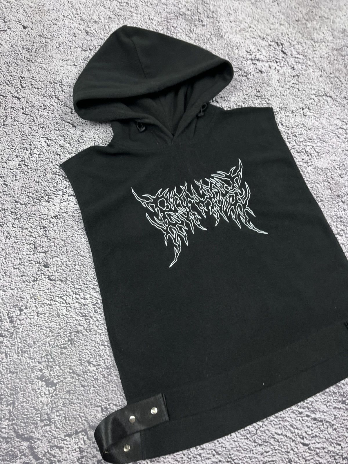 Japanese Brand Vintage Gothic Fleece Opium Hooded Vest Rock Rave Unisex Size US M / EU 48-50 / 2 - 2 Thumbnail