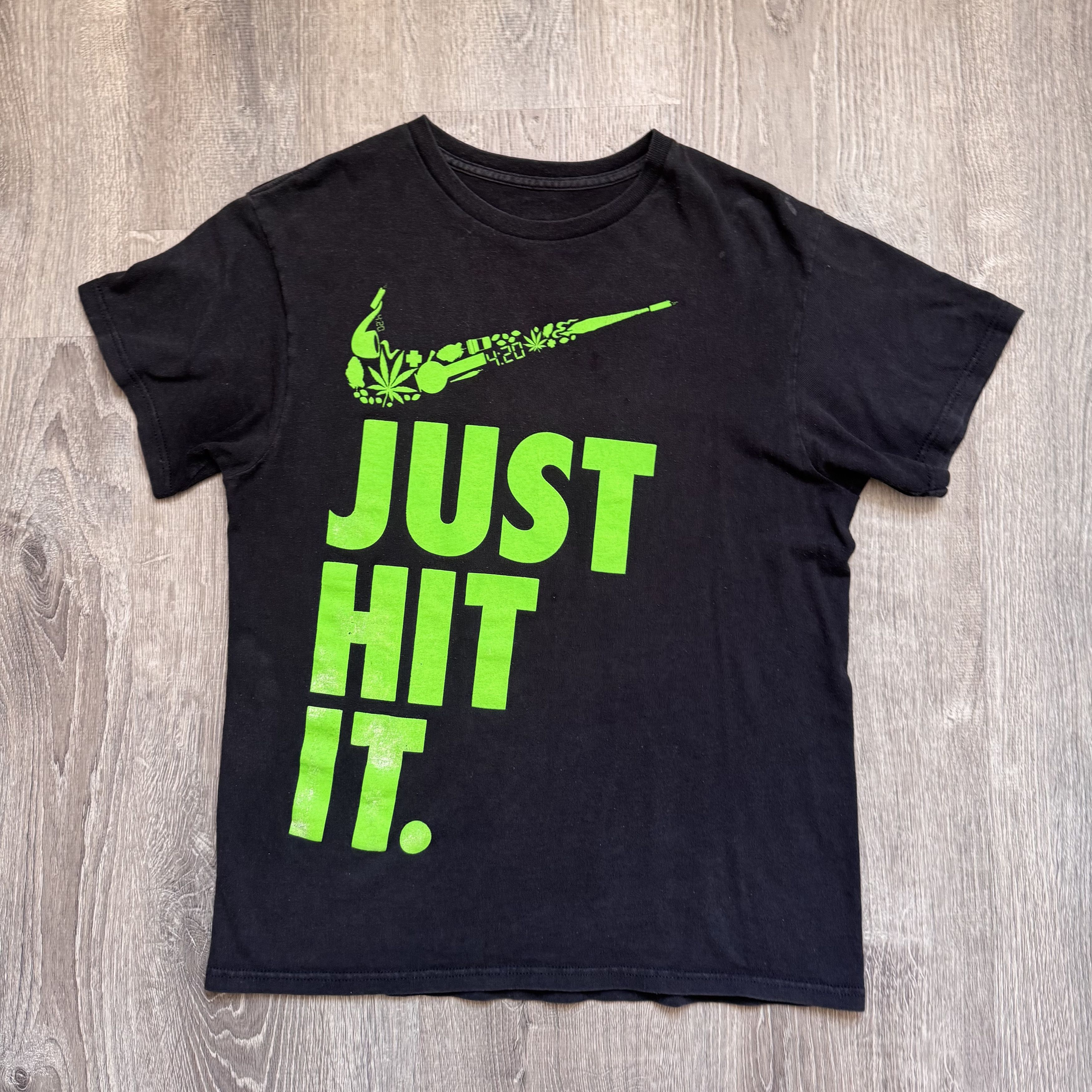 Vintage Nike "Just Hit It" T-shirt