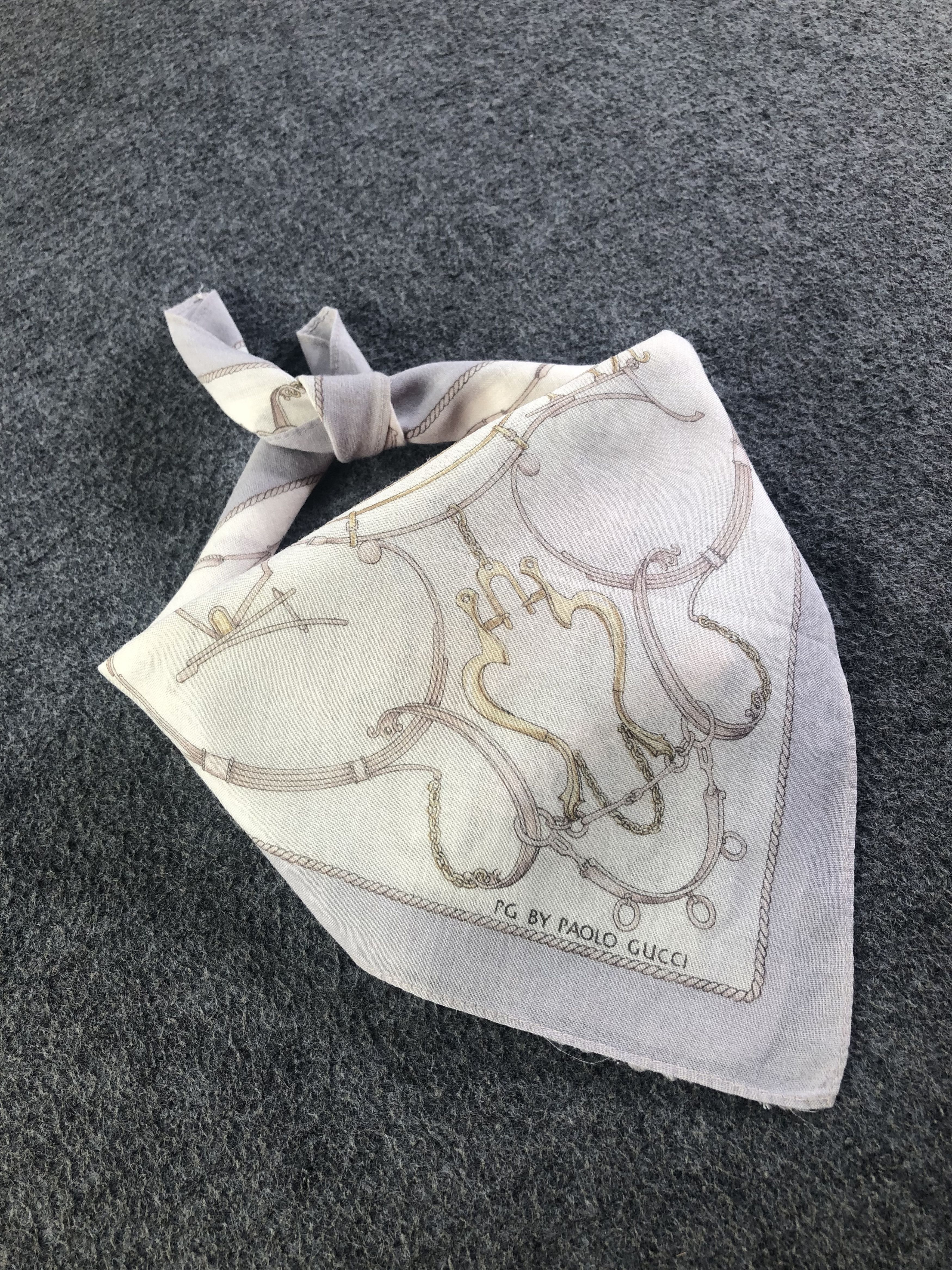 Paolo Gucci Paolo Gucci Handkerchief / Bandana / Neckerchief C506 Size ONE SIZE - 1 Thumbnail