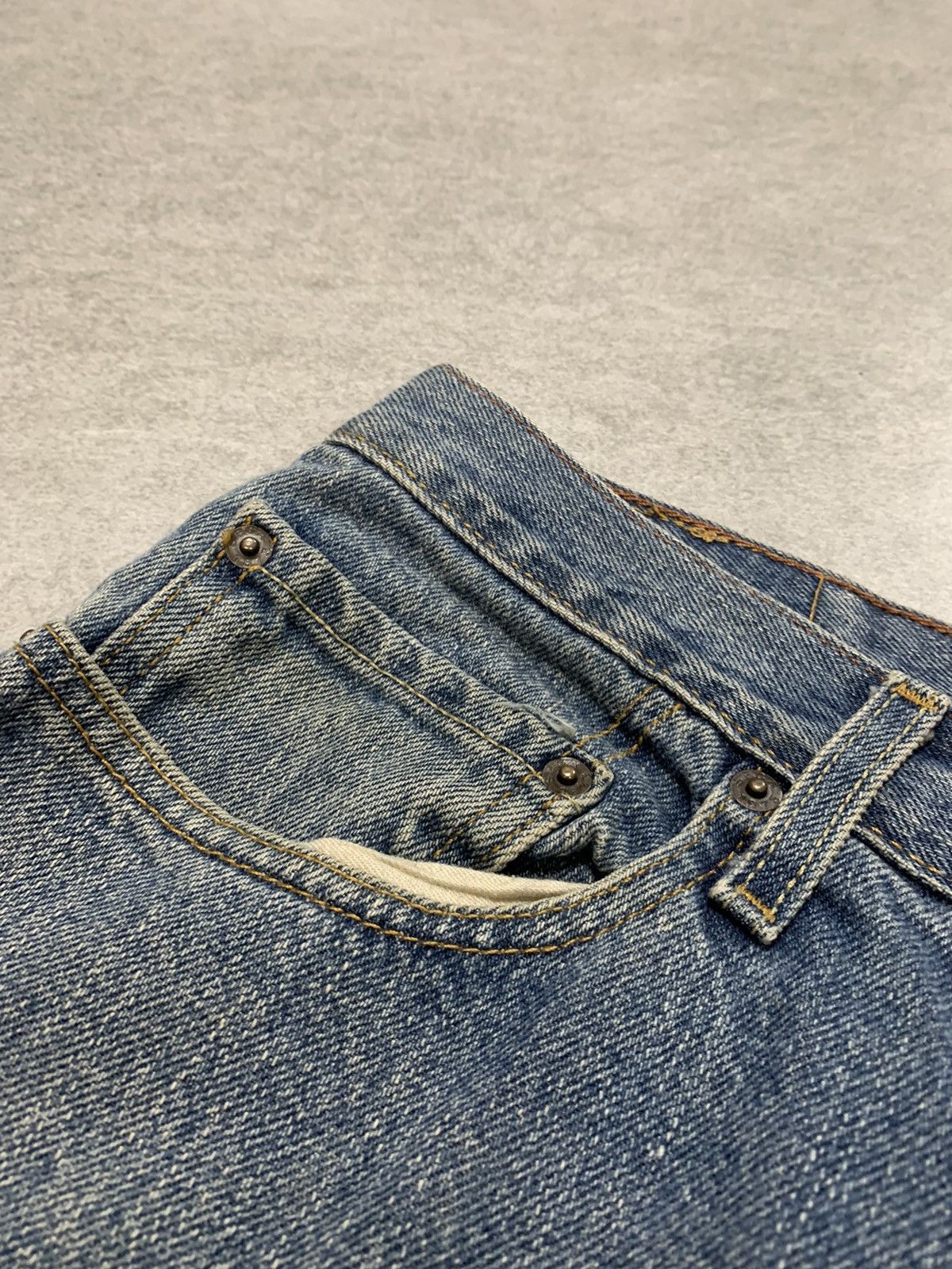 Levi's Vintage Clothing Y2k Vintage 00s straight wide Leg Levi Signature denim jean Size US 34 / EU 50 - 3 Thumbnail