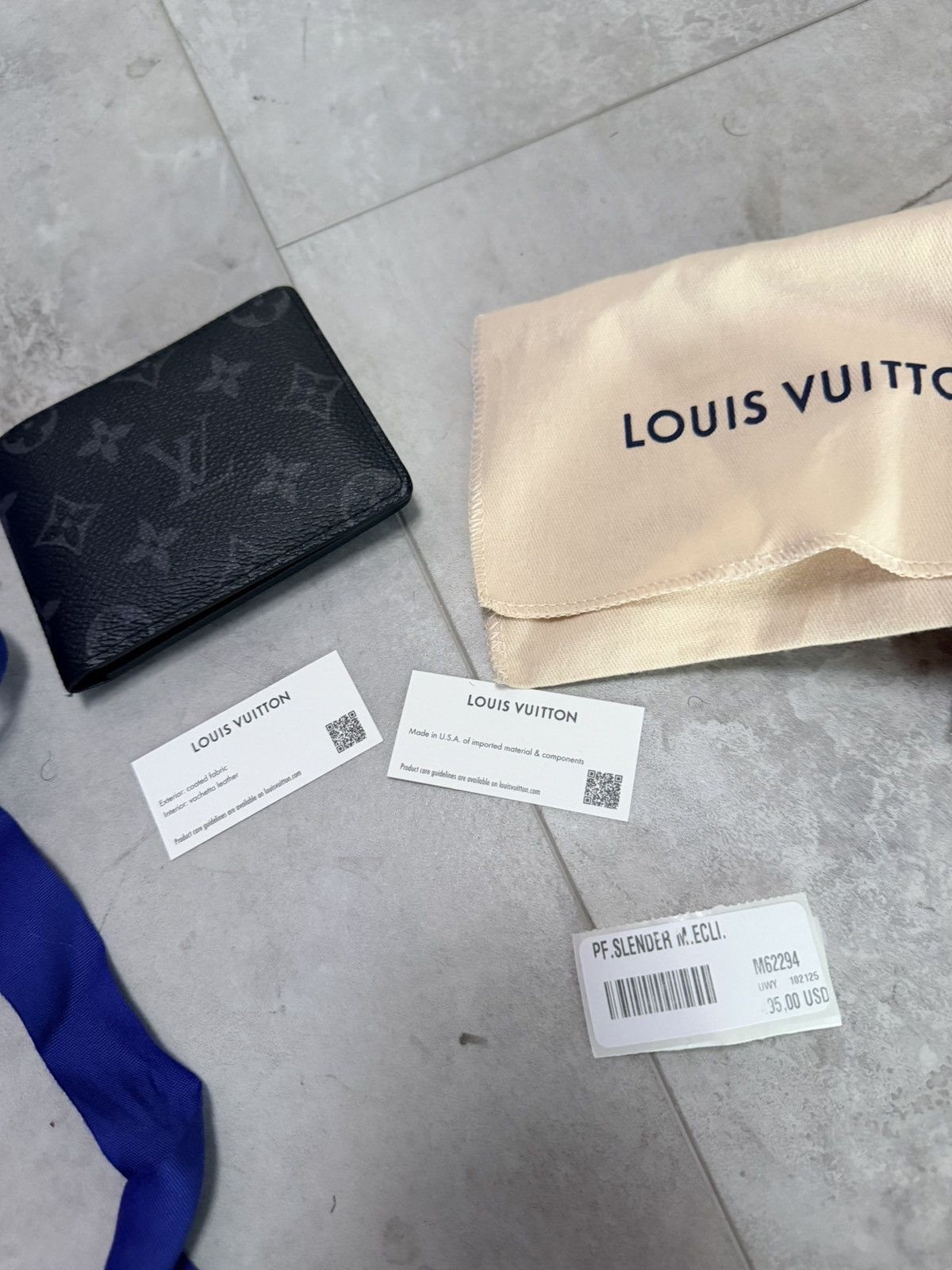 Louis Vuitton Louis Vuitton and grey lather wallet Size ONE SIZE - 3 Thumbnail