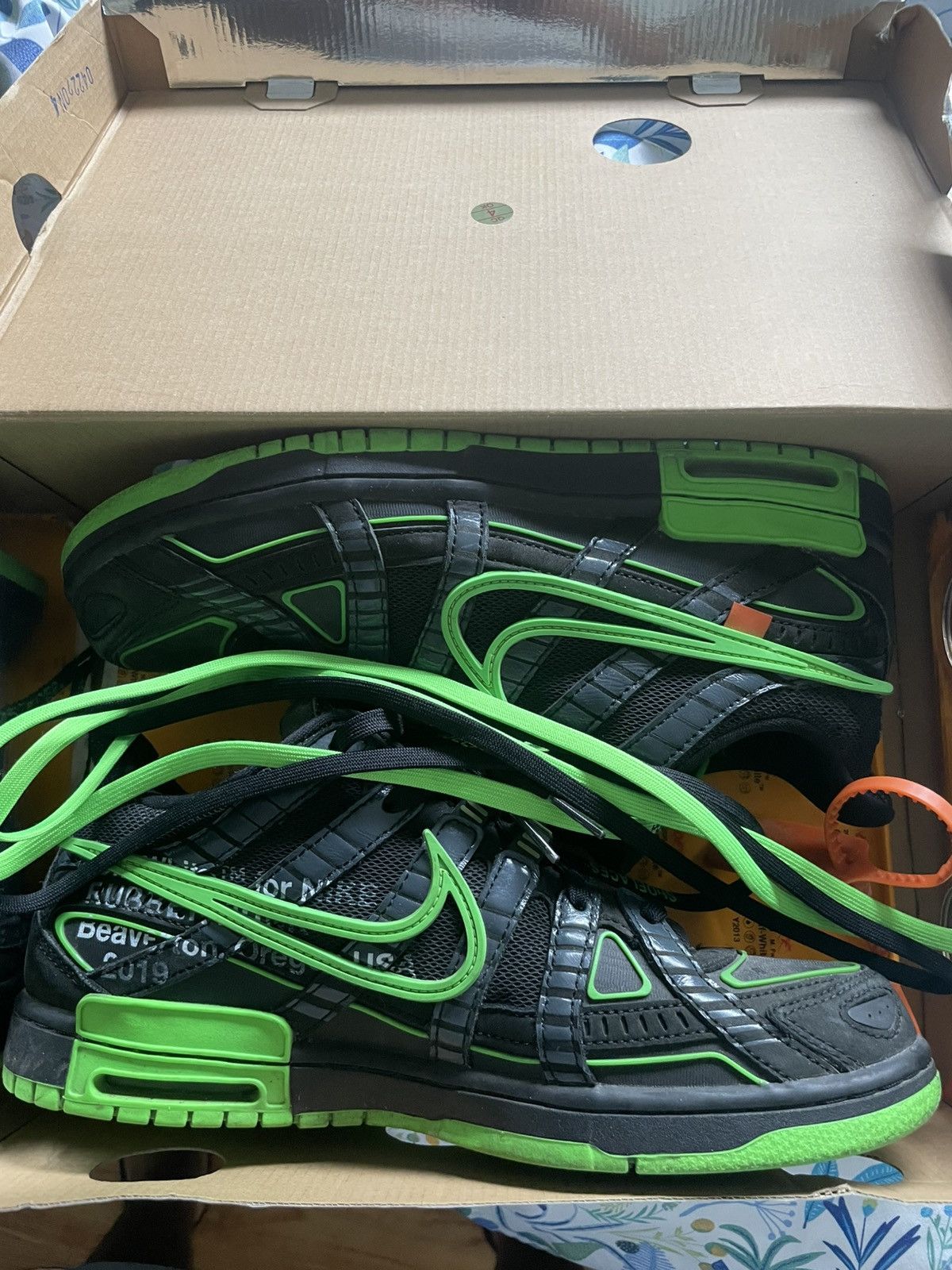 Nike × Off-White Off-White x Nike Air Rubber Dunk Green Strike - Size 10.5 Size US 10 / EU 43 - 2 Thumbnail