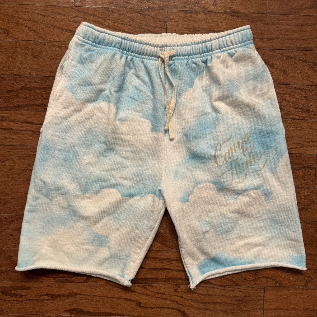 Camp High Camp High Collective Cloud Print Shorts Size US 30 / EU 46 - 1 Thumbnail