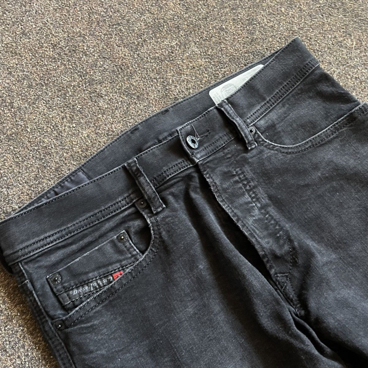 Vintage Vintage Y2K Diesel Faded Black Slim Denim Jeans Skate 30 Size US 30 / EU 46 - 4 Thumbnail