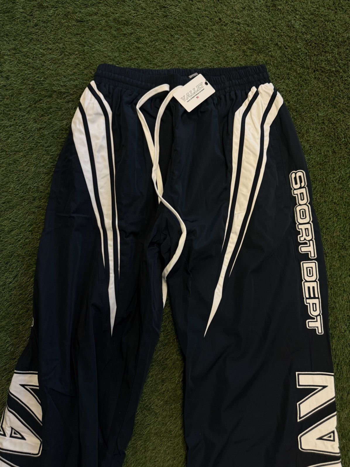 Vale Valley Track Suit Blue Pants Size (M) Brand New Size US 32 / EU 48 - 5 Thumbnail