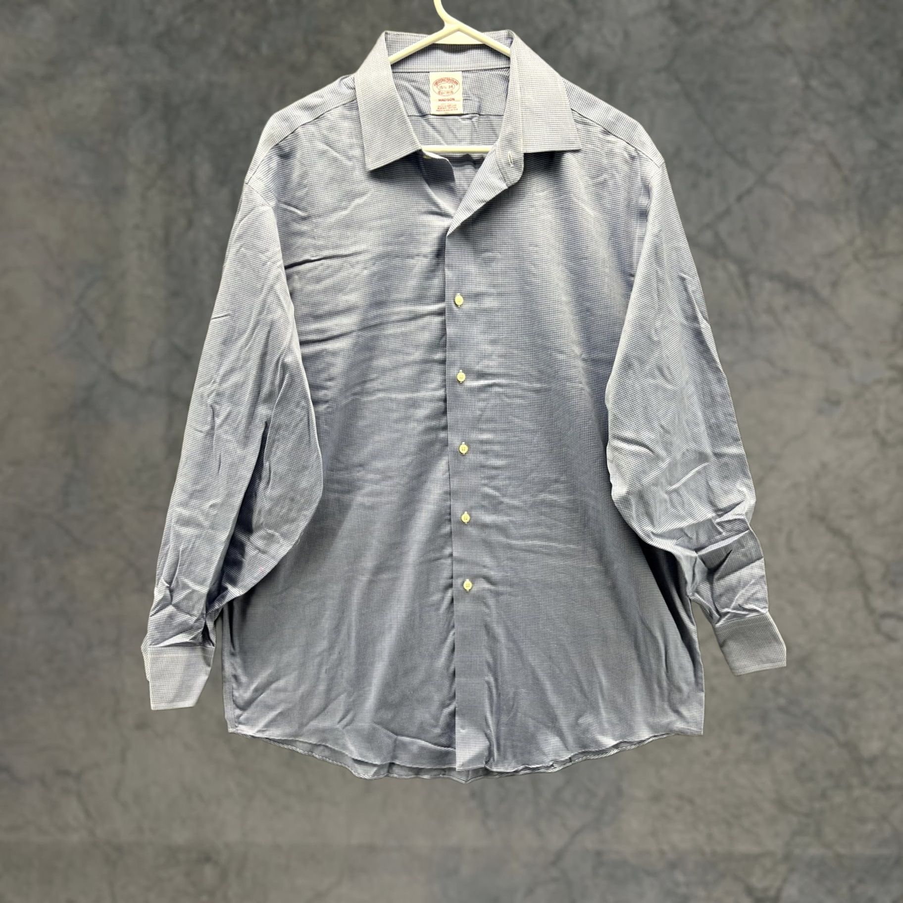 Brooks Brothers Brooks Brothers Madison Dress Shirt Mens 16.5 34 Blue Herringbone Non Iron Size 46R - 1 Thumbnail