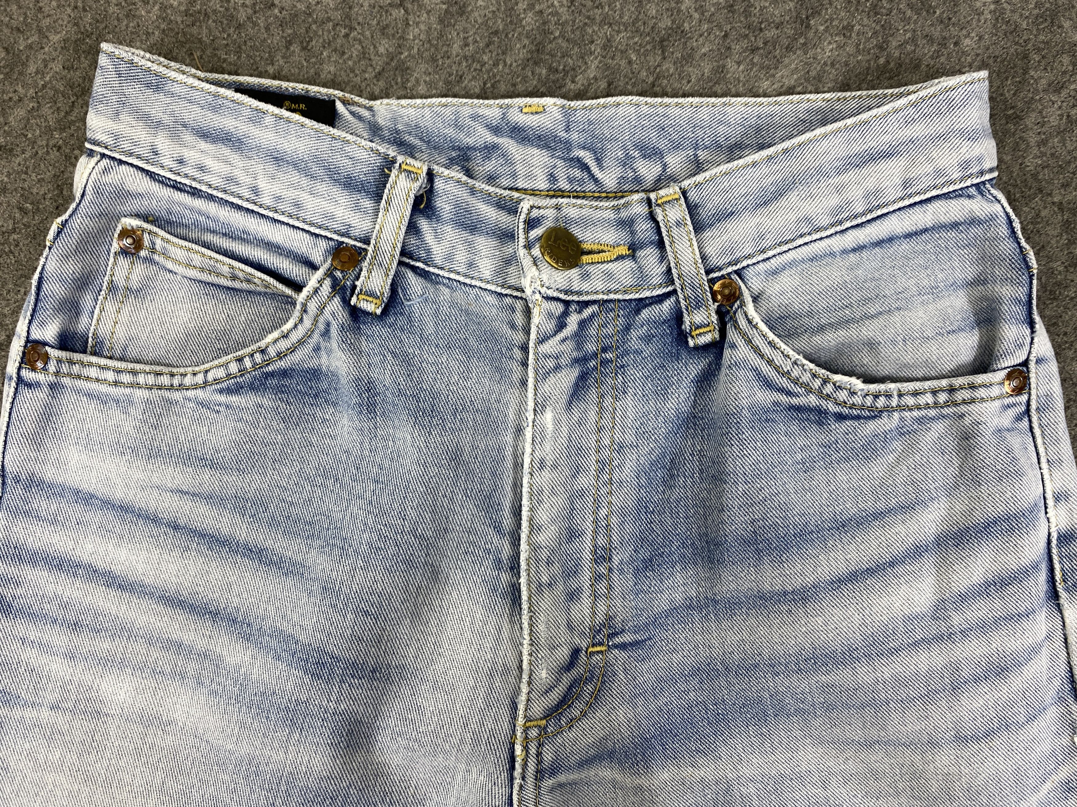 Japanese Brand Light Blue Wash Vintage Lee Jeans 27x31.5 - JN3339 Size US 27 - 3 Thumbnail