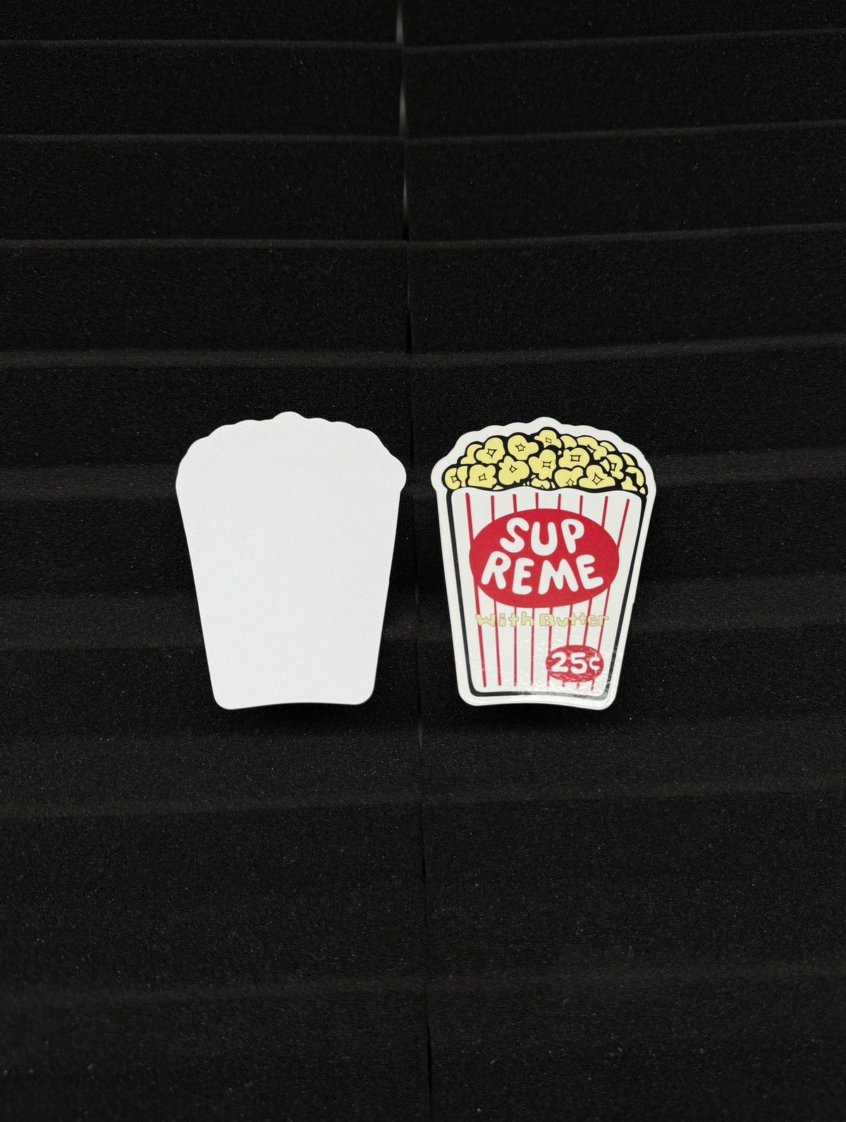 Supreme 2003 Rare Popcorn Sticker Set Size ONE SIZE - 5 Thumbnail