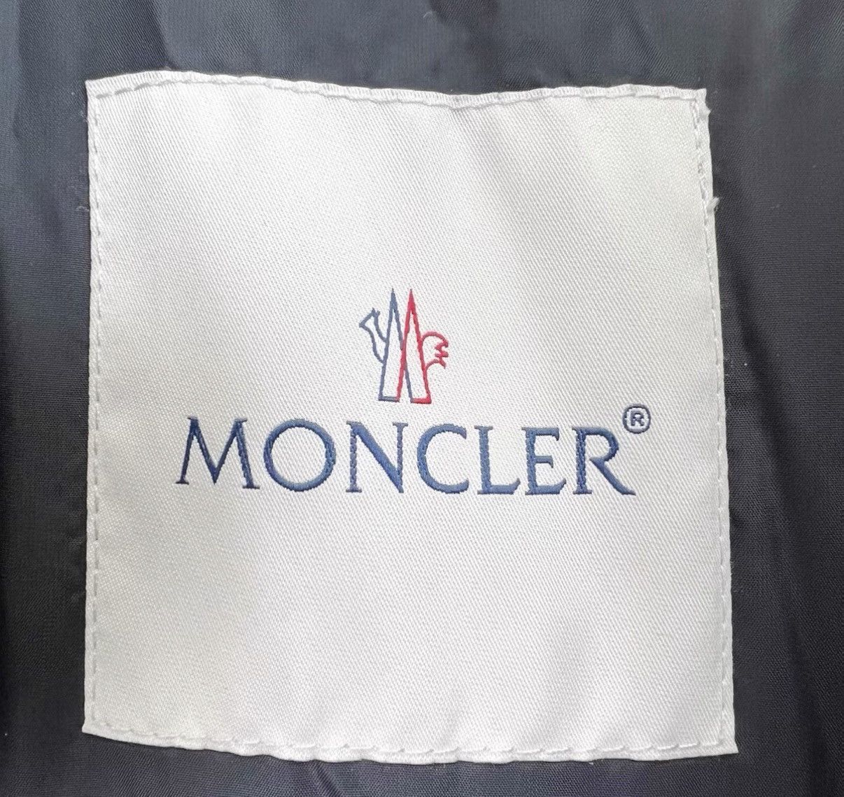 Moncler Moncler Black Lace-Trim Down Jacket with Waist Cinching K12 Size XS / US 0-2 / IT 36-38 - 6 Thumbnail