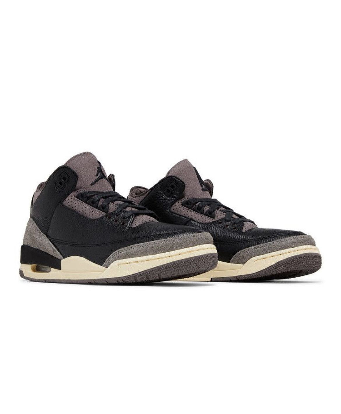 A Ma Maniere × Jordan Brand Air Jordan 3 A Ma Maniere Size US 10 / EU 43 - 1 Thumbnail