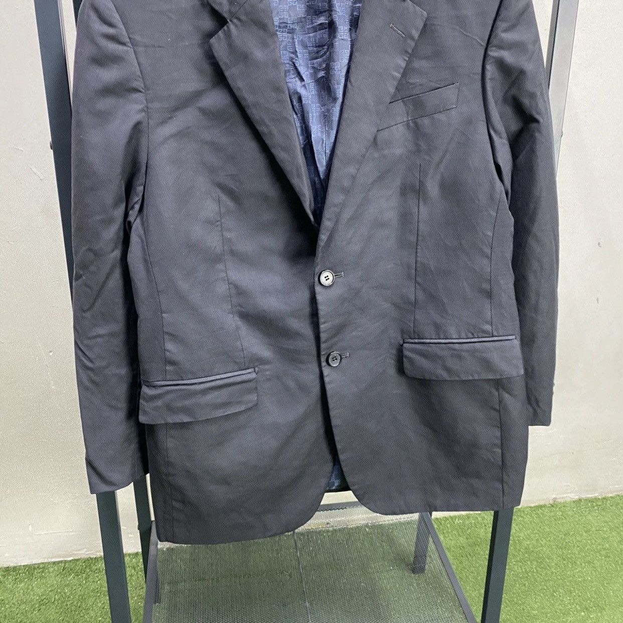 Givenchy Vintage Givenchy Men Monogram Lining Two Button Minimalist Size 40R - 5 Thumbnail