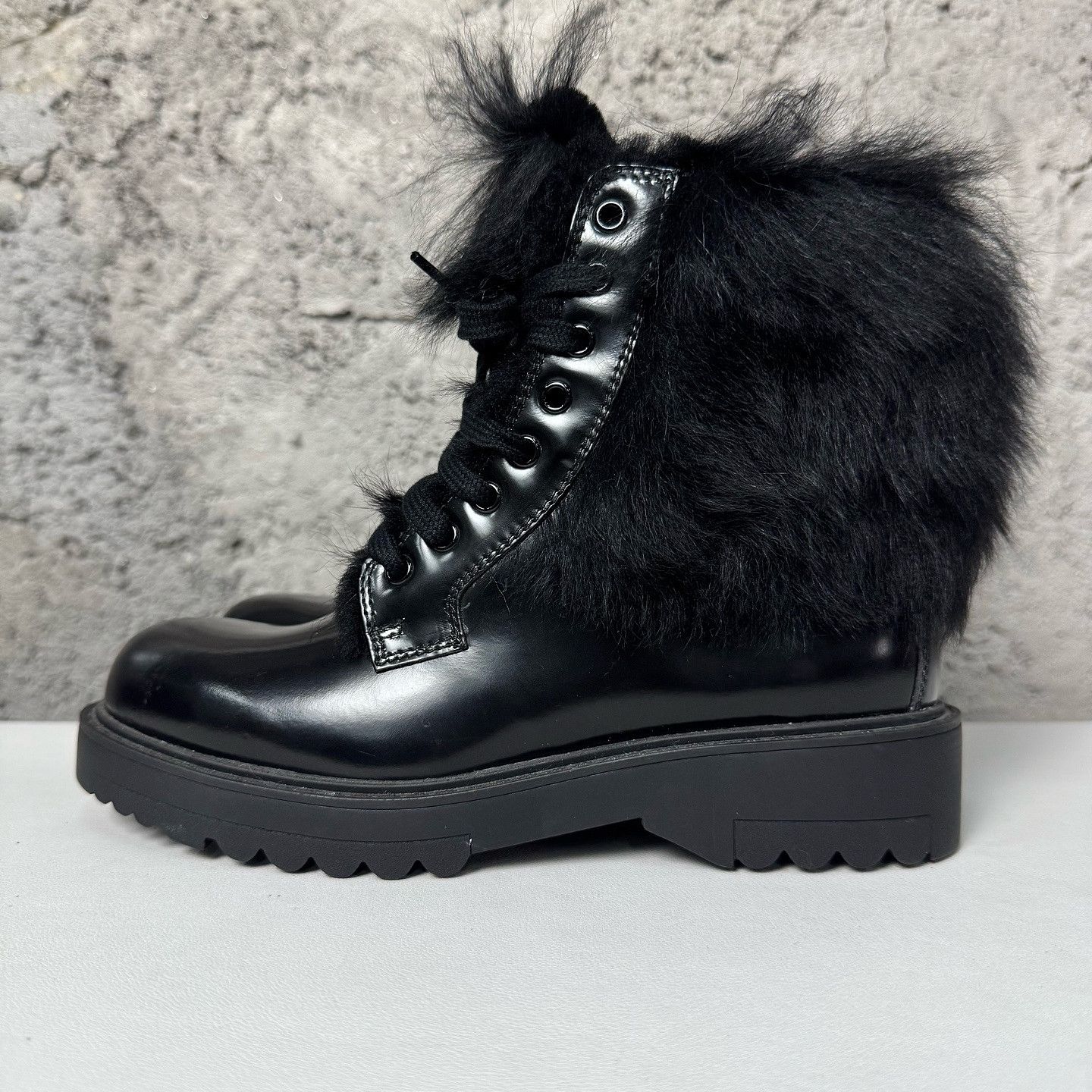 Prada Prada Black Fur Trim Lace Up Boots Size 35 Size US 5 / IT 35 - 1 Thumbnail
