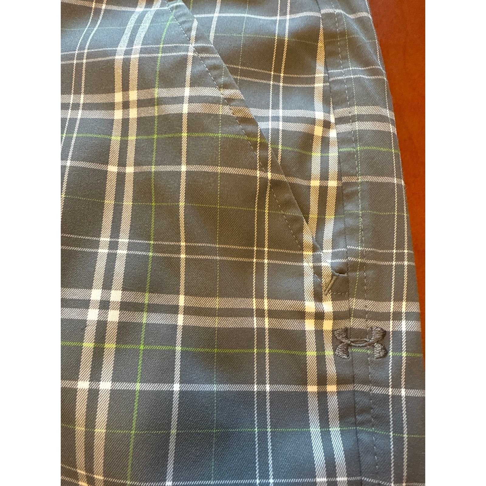 Under Armour Under Armour Men’s Golf Shorts Plaid Performance Size 30 Size US 30 / EU 46 - 7 Thumbnail