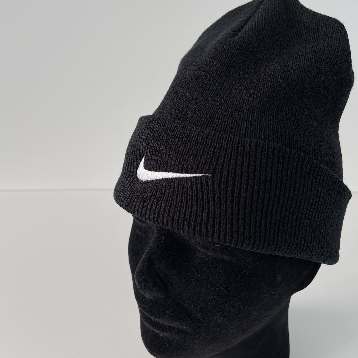 Nike Nike Swoosh Logo Vintage Beanie Hat Black Y2K Gorpcore Size ONE SIZE - 8 Thumbnail