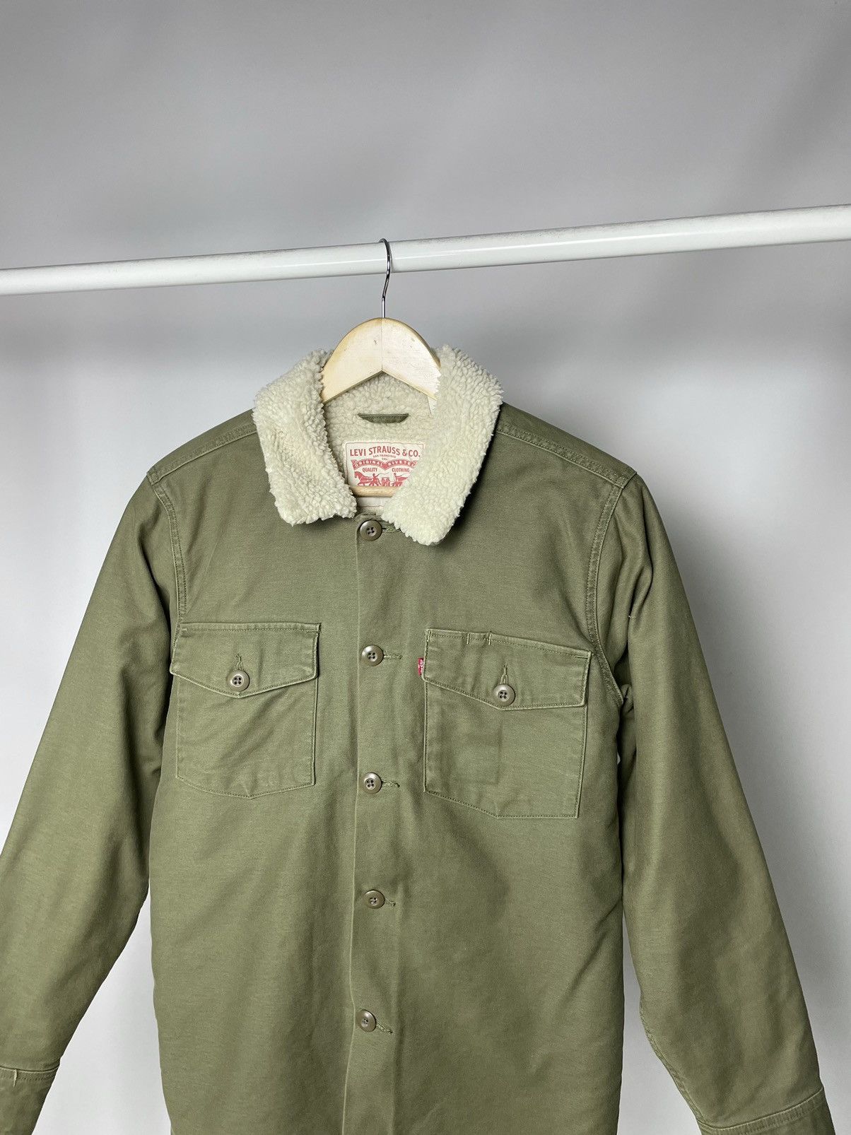 Levi's Levis Green 🥦 Size S Sherpa Jacket with Fur Military Style Size US S / EU 44-46 / 1 - 2 Thumbnail