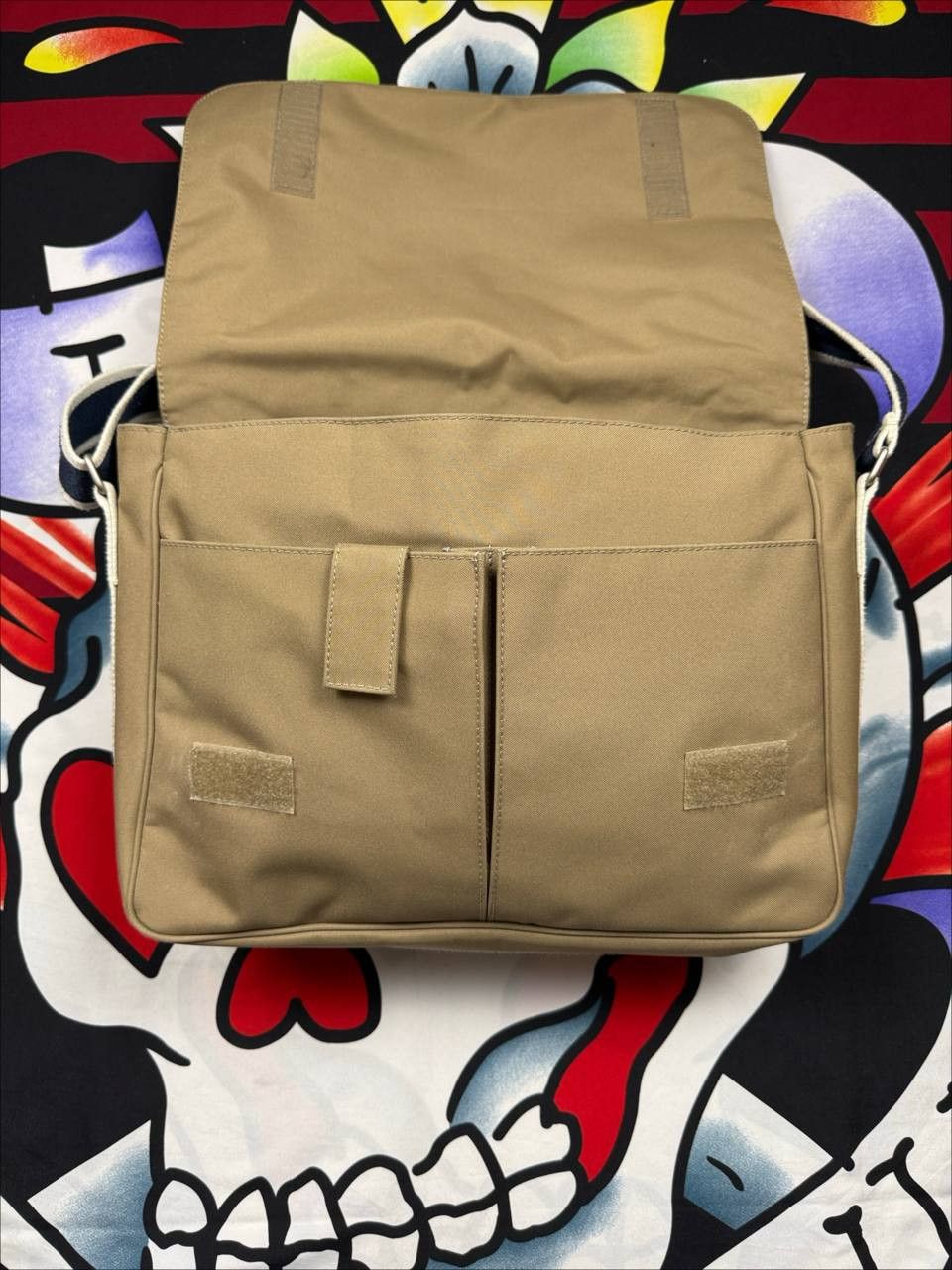 Lacoste Lacoste messenger shoulder bag in beige Size OS Size ONE SIZE - 2 Thumbnail