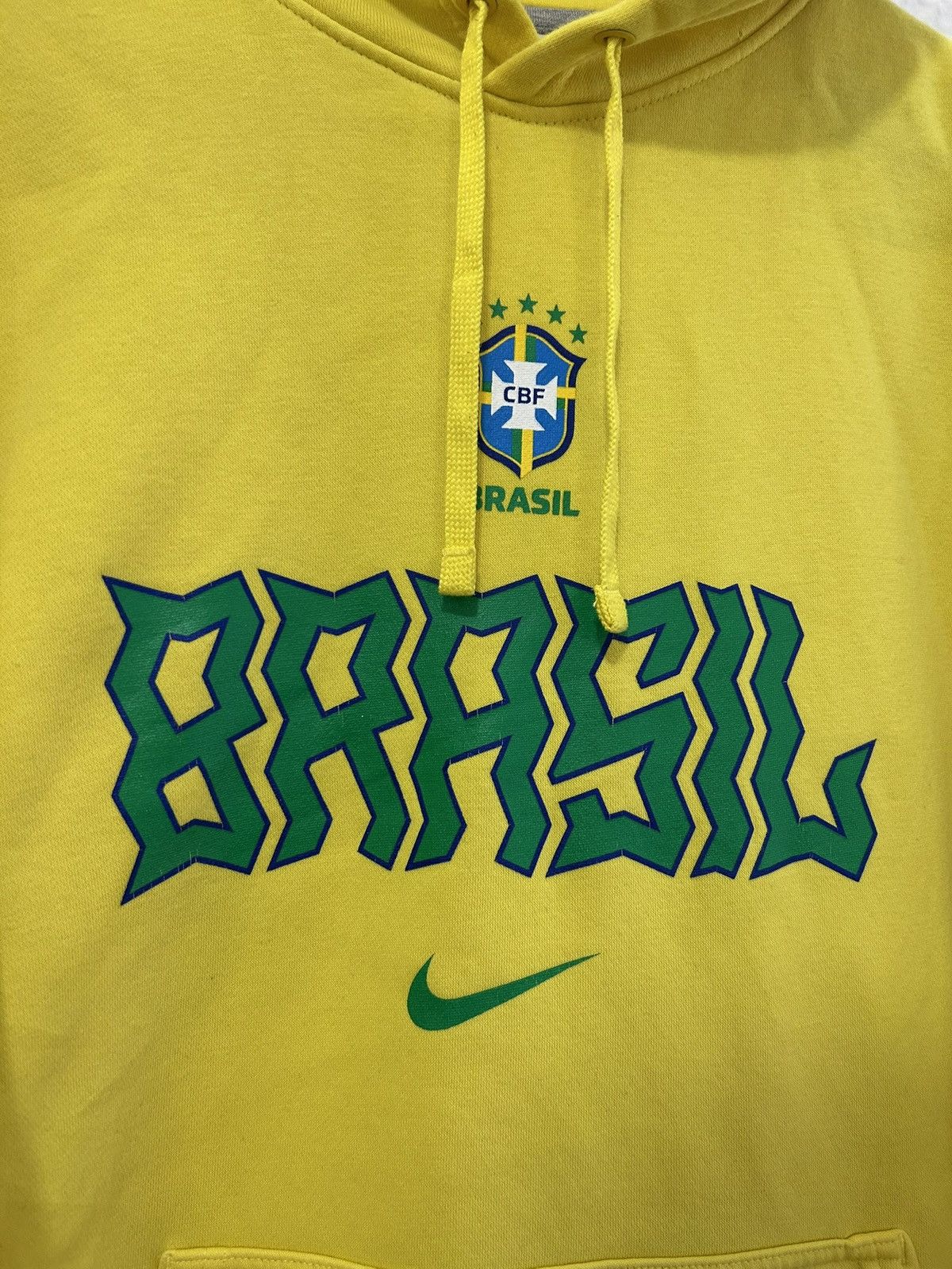 Nike 2022 World Cup Brazil Nike Hoodie Size US L / EU 52-54 / 3 - 3 Thumbnail