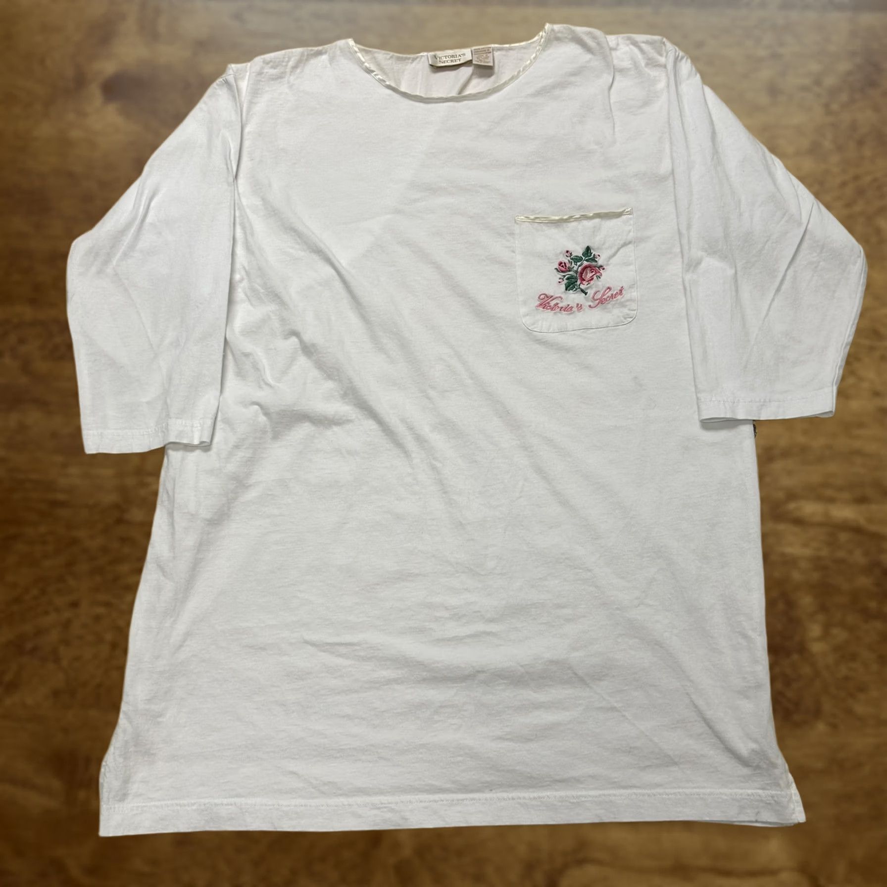 Victoria's Secret VINTAGE Victoria's Secret Sleepshirt Womens M/L White Floral Rose Pocket Cotton Size M / US 6-8 / IT 42-44 - 1 Thumbnail