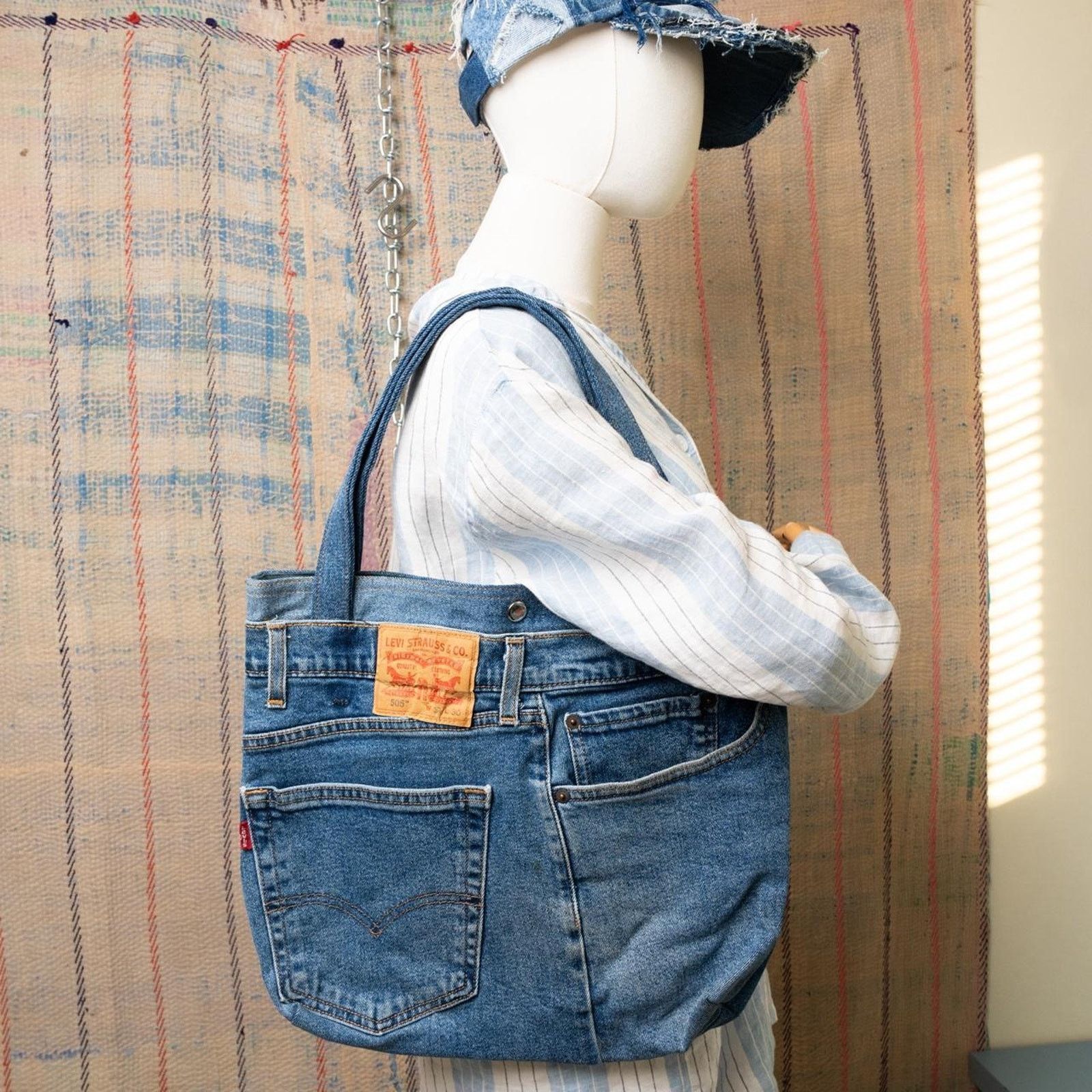Levi's Reworked upcycled tote bag Size ONE SIZE - 2 Thumbnail
