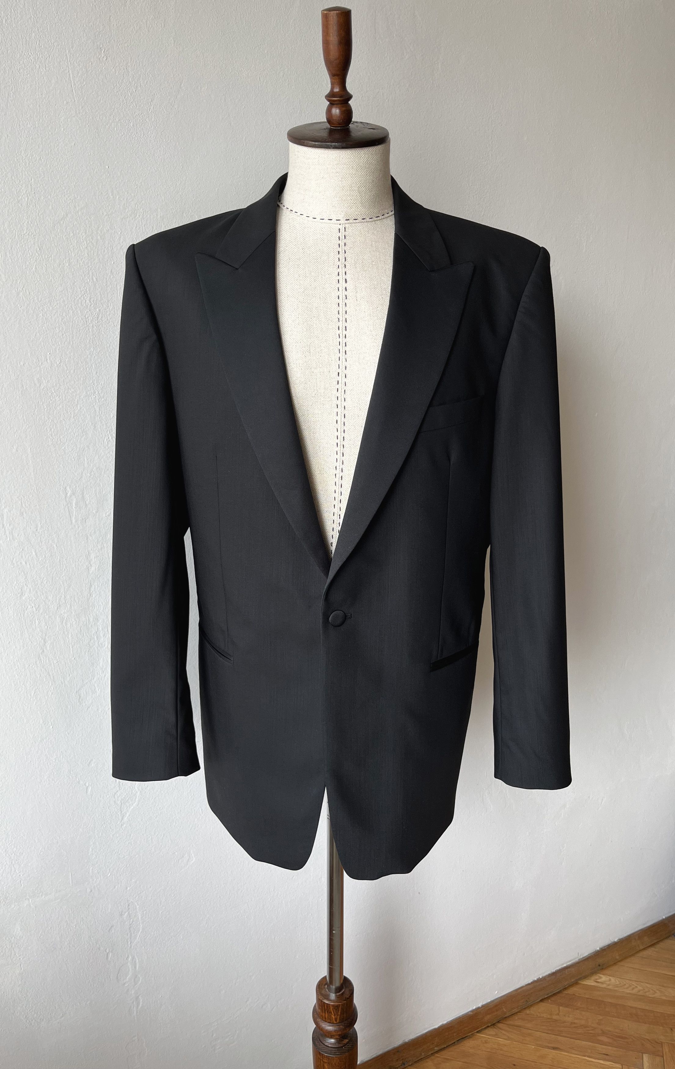 Vintage VINTAGE Anthracite Wool Men's Tuxedo Satin Peak Lapels Size 44L - 2 Thumbnail
