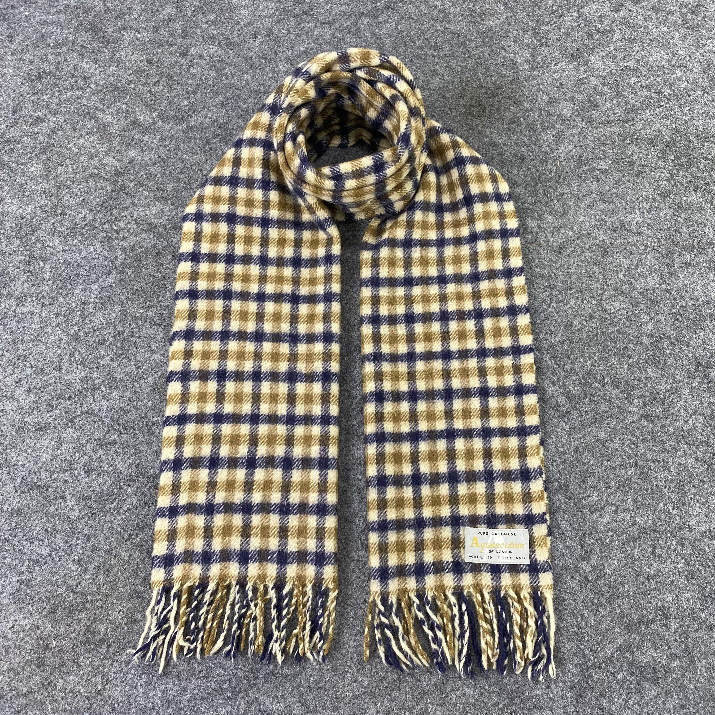 Aquascutum Aquasqutum Cashmere Muffler/ Scar / Neckwear -T1386 Size ONE SIZE - 1 Thumbnail