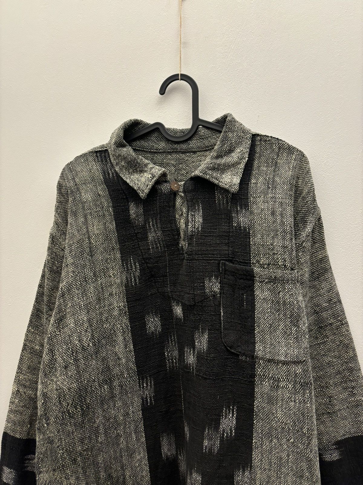 Japanese Brand Vintage Japanese Hand Knitted Avant Garde Shirt Size US L / EU 52-54 / 3 - 2 Thumbnail