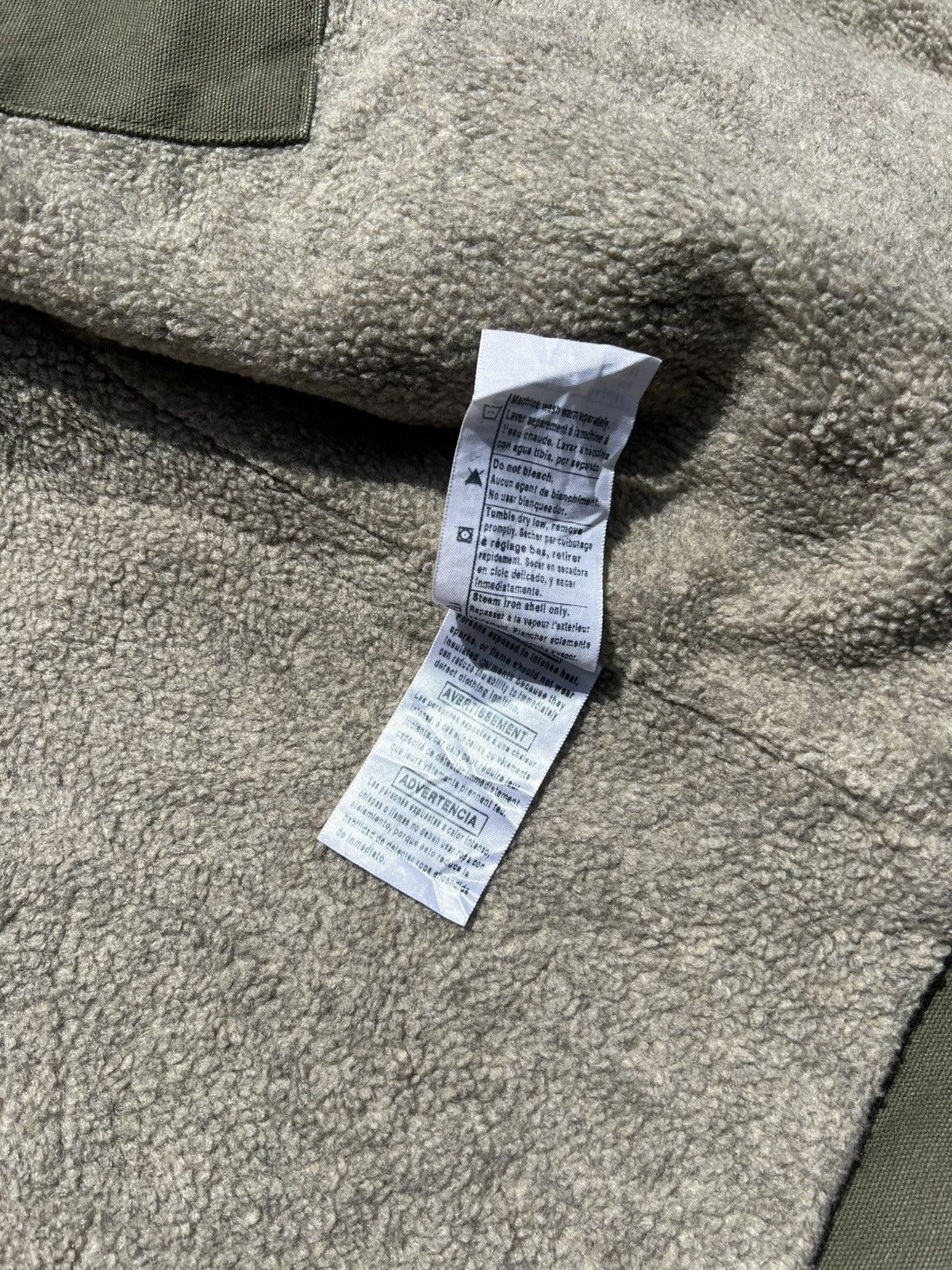 Carhartt × Vintage Vintage Carhartt Detroit Hoodies Army Jacket Size US M / EU 48-50 / 2 - 17 Thumbnail