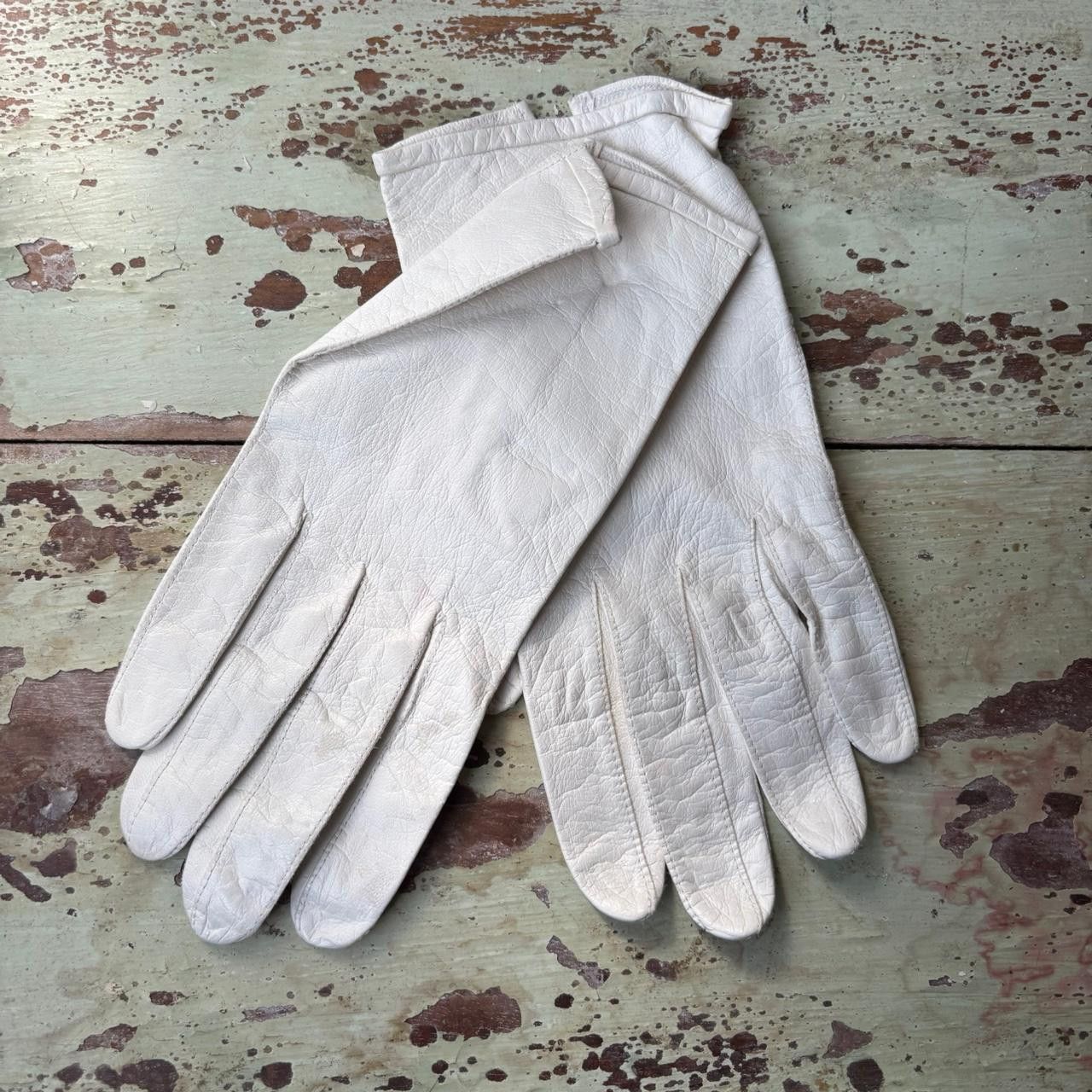 Other Vintage Neustaters Kislav Kid Ivory Leather Driving Gloves 7 Size ONE SIZE - 1 Thumbnail