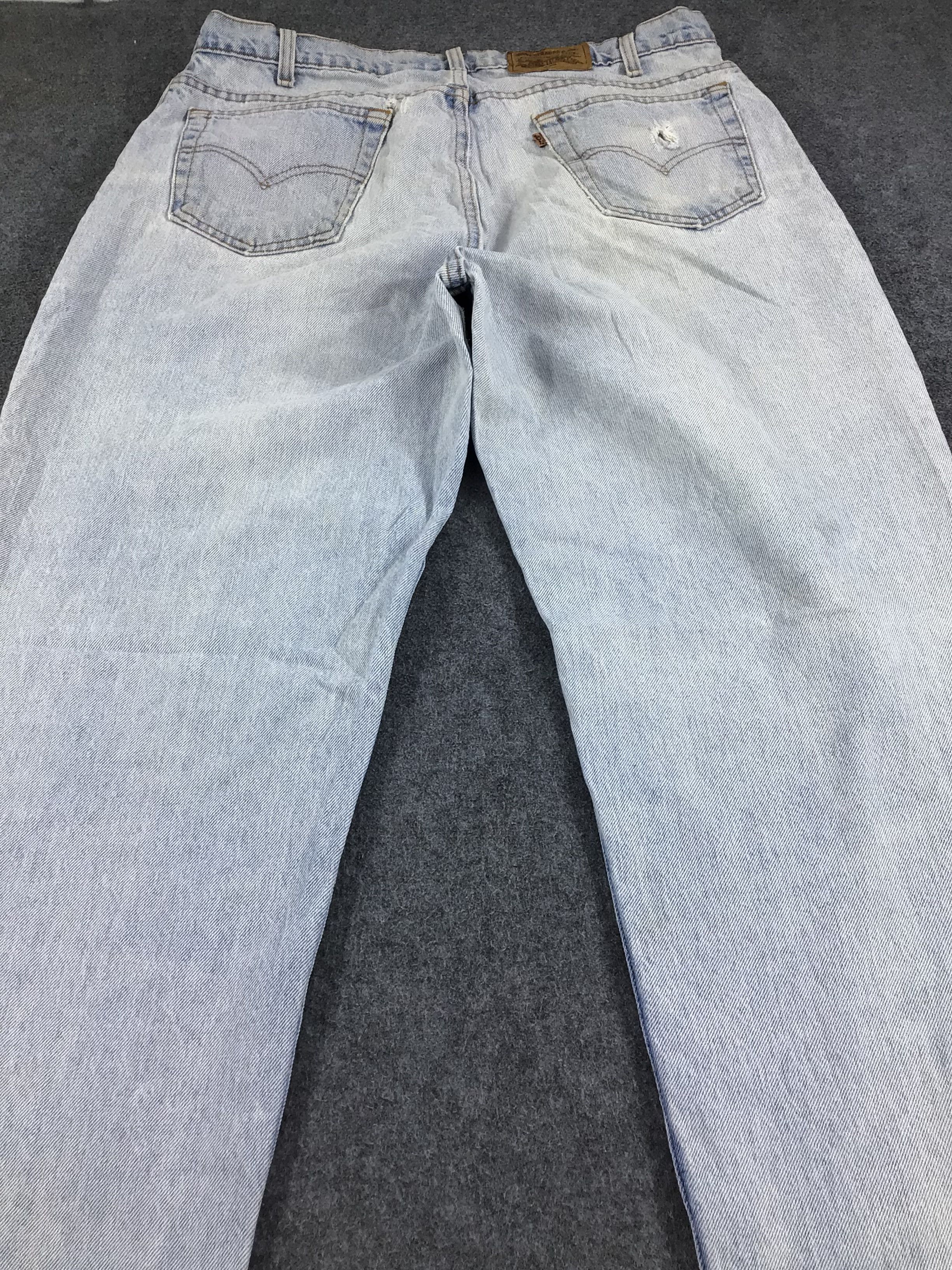 Levi's Vintage Levi's Jeans 545 Loose Fit Light Wash Denim KJ279 Size US 37 - 4 Thumbnail