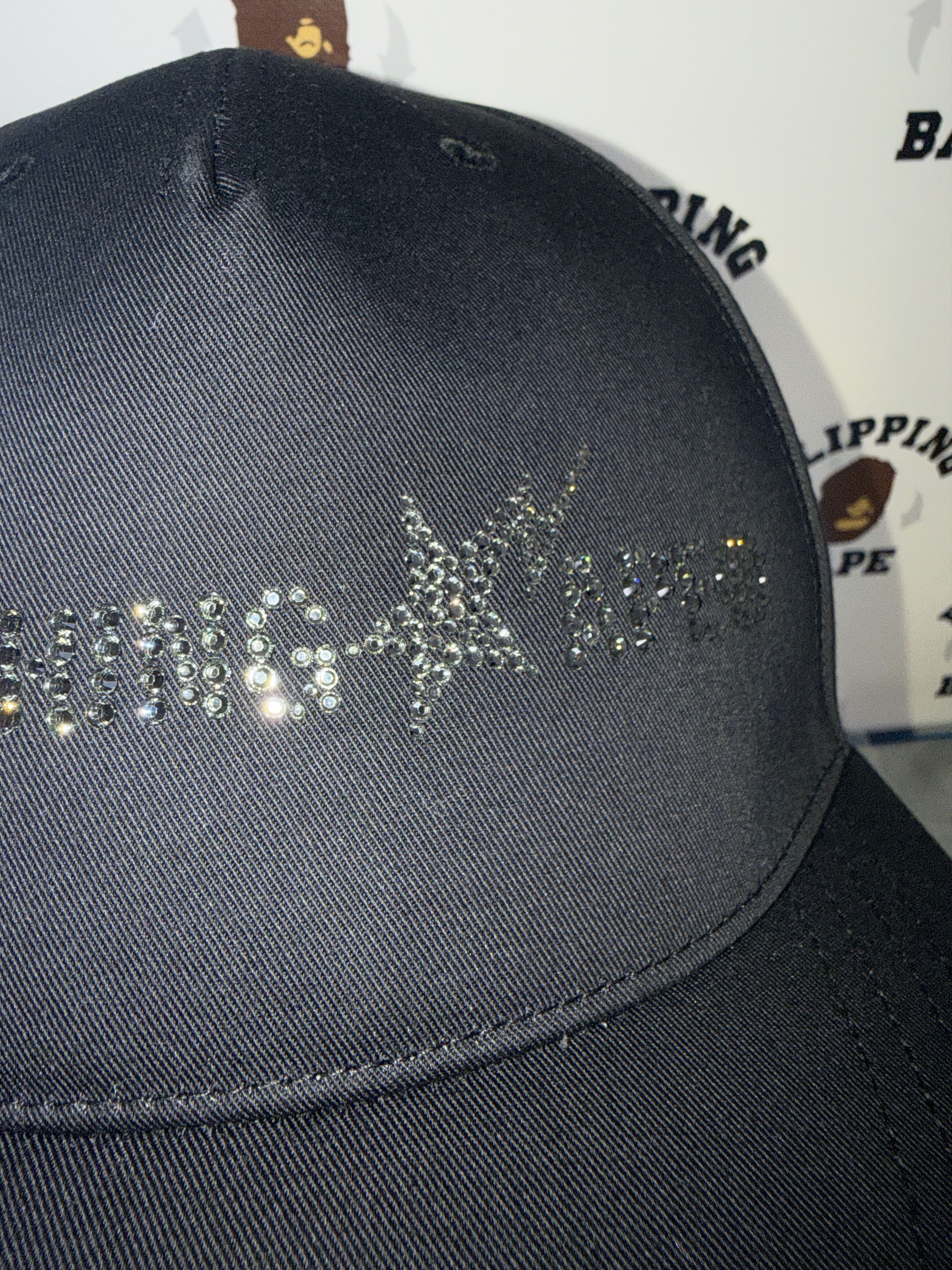 Bape × Swarovski BAPE X SWAROVSKI A BATHING APE LOGO CAP Size ONE SIZE - 5 Thumbnail